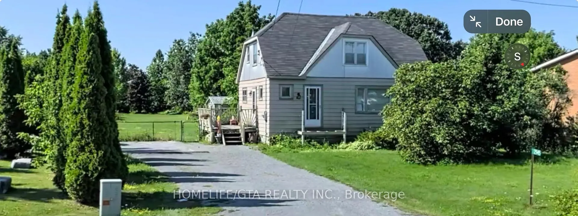 Front of 2945 Princess Street N