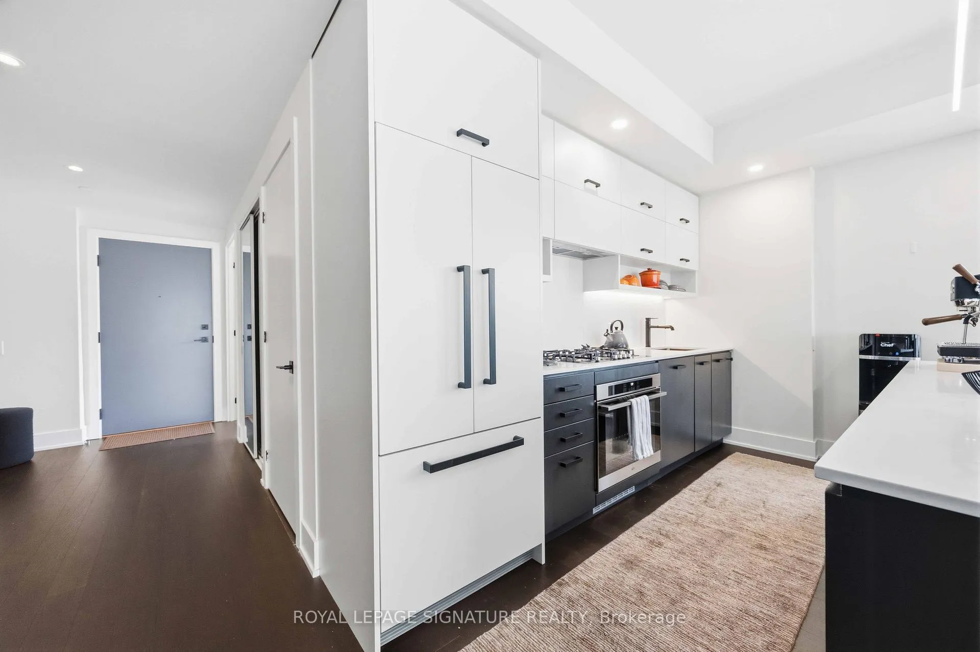 Photo 11 of Unit 405, 1888 Queen Street E, Toronto, The Beaches — HOMEH