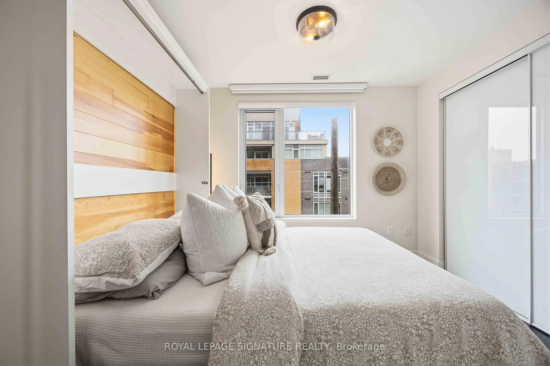 Photo 19 of Unit 405, 1888 Queen Street E, Toronto, The Beaches — HOMEH