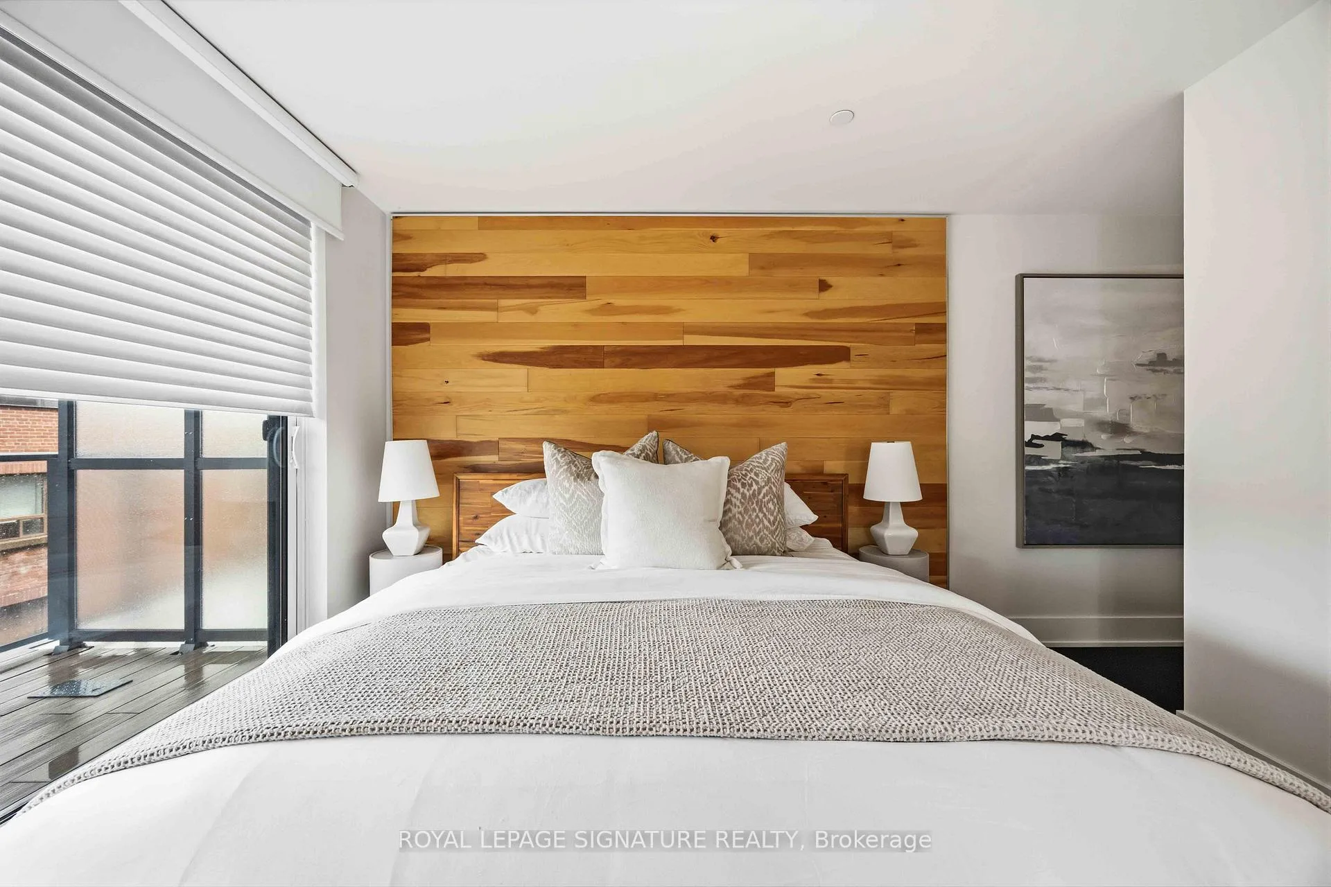 Photo 22 of Unit 405, 1888 Queen Street E, Toronto, The Beaches — HOMEH