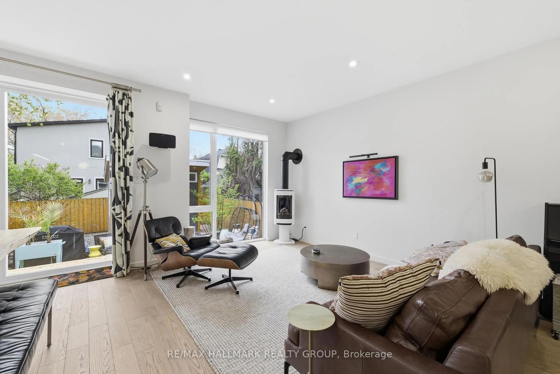 Photo 9 of Unit A, 23 Helena Street, Ottawa, Ottawa West — HOMEH