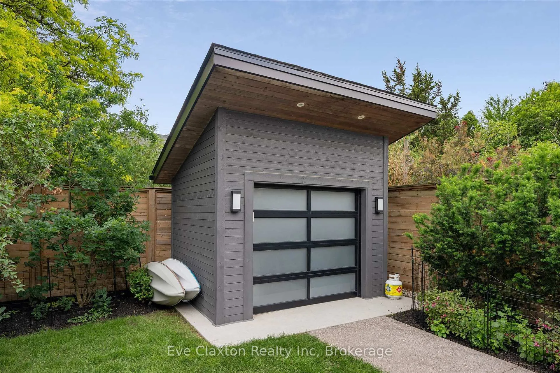 Photo 47 of 54 Forest Street, Guelph, Dovercliffe Park/Old University — HOMEH