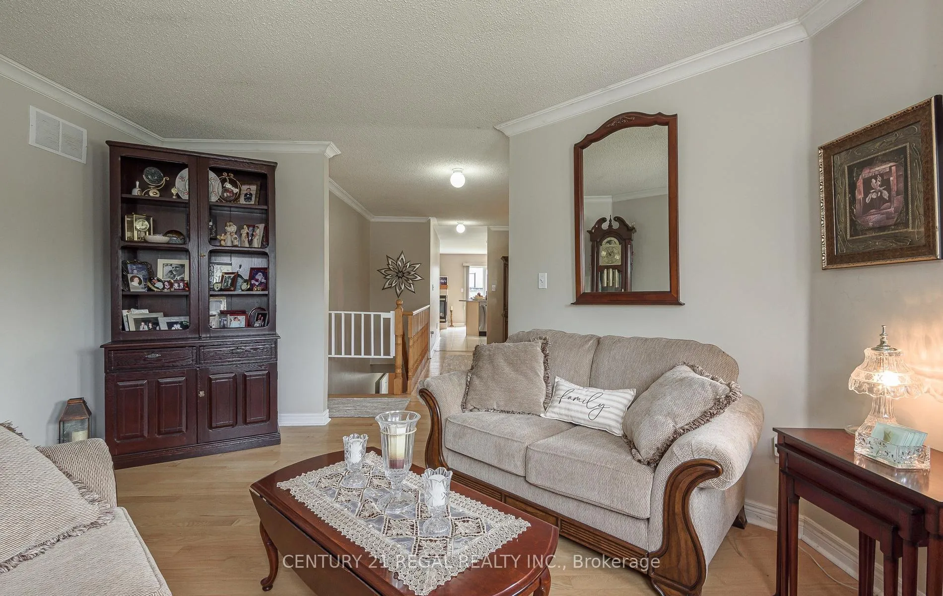 Photo 8 of 51 Royal Valley Drive, Caledon, Rural Caledon — HOMEH