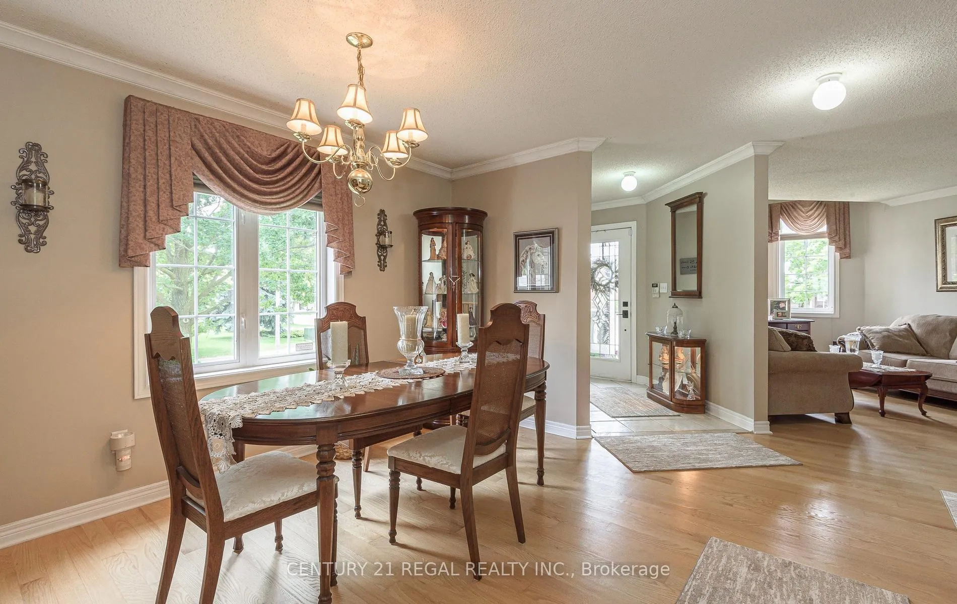 Photo 10 of 51 Royal Valley Drive, Caledon, Rural Caledon — HOMEH