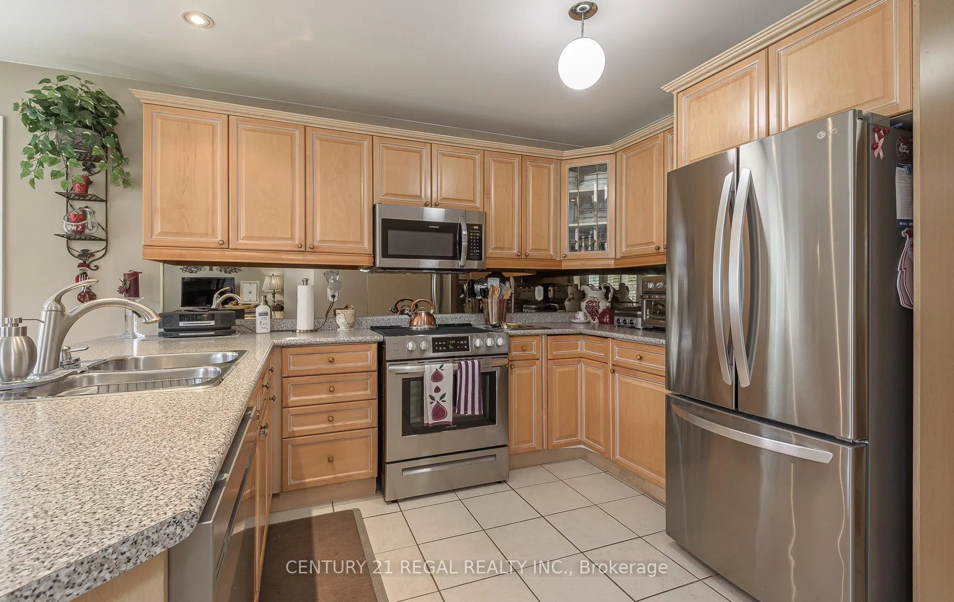 Photo 14 of 51 Royal Valley Drive, Caledon, Rural Caledon — HOMEH