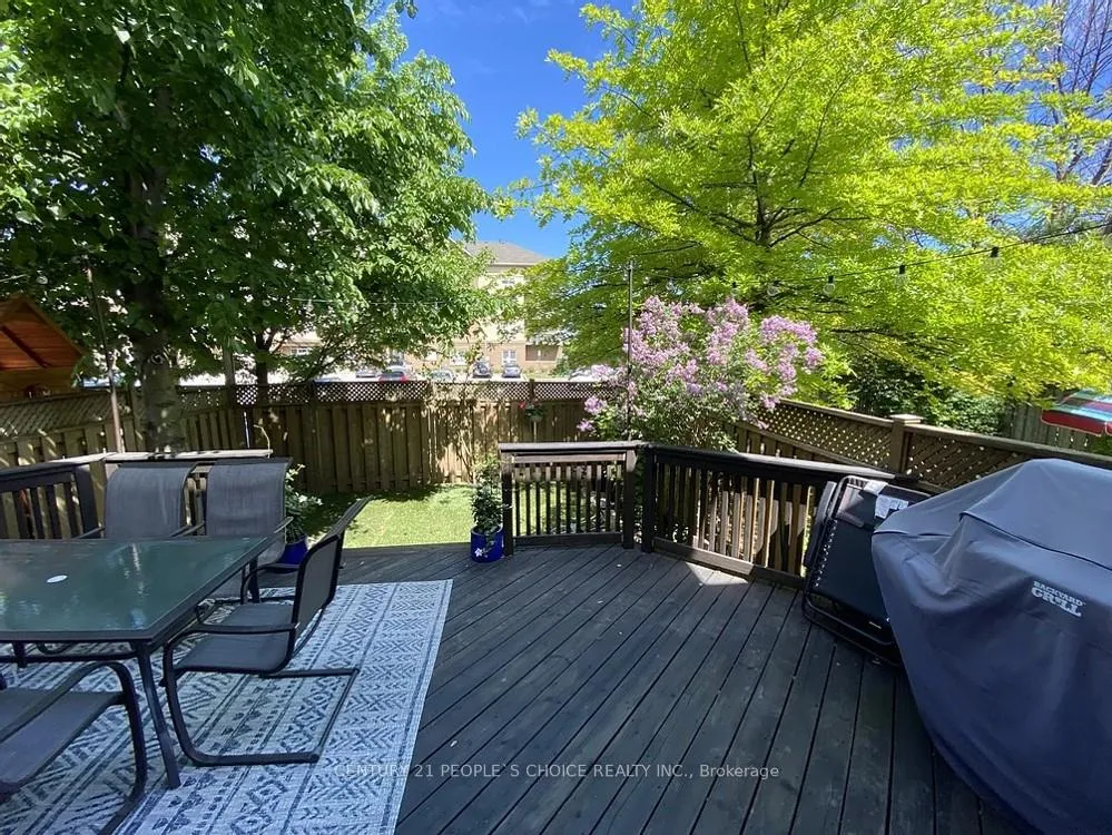 Photo 6 of 4486 Virtue Court, Burlington, Shoreacres — HOMEH