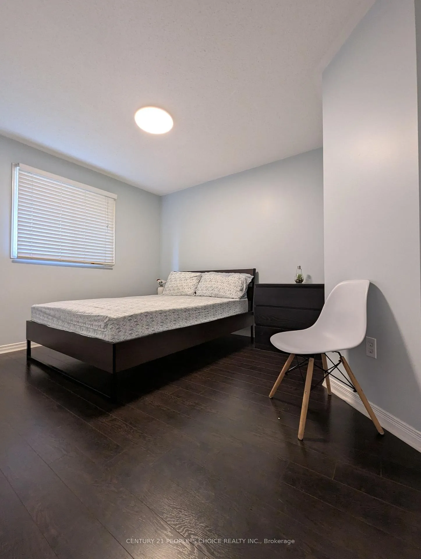 Photo 10 of 4486 Virtue Court, Burlington, Shoreacres — HOMEH