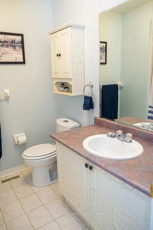 Photo 13 of 4486 Virtue Court, Burlington, Shoreacres — HOMEH