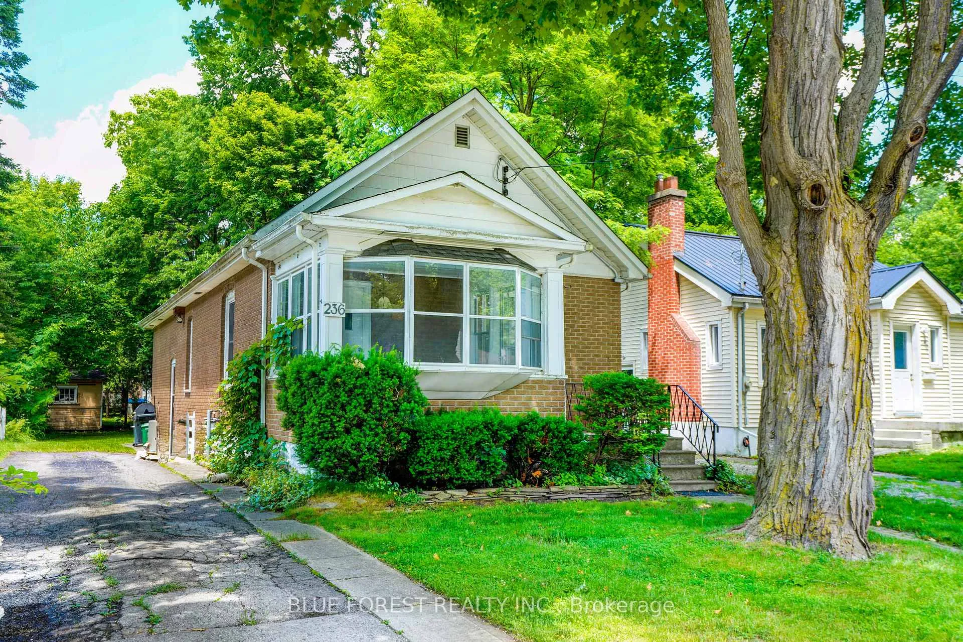 Photo 2 of 236 Bernard Avenue, London, East B — HOMEH
