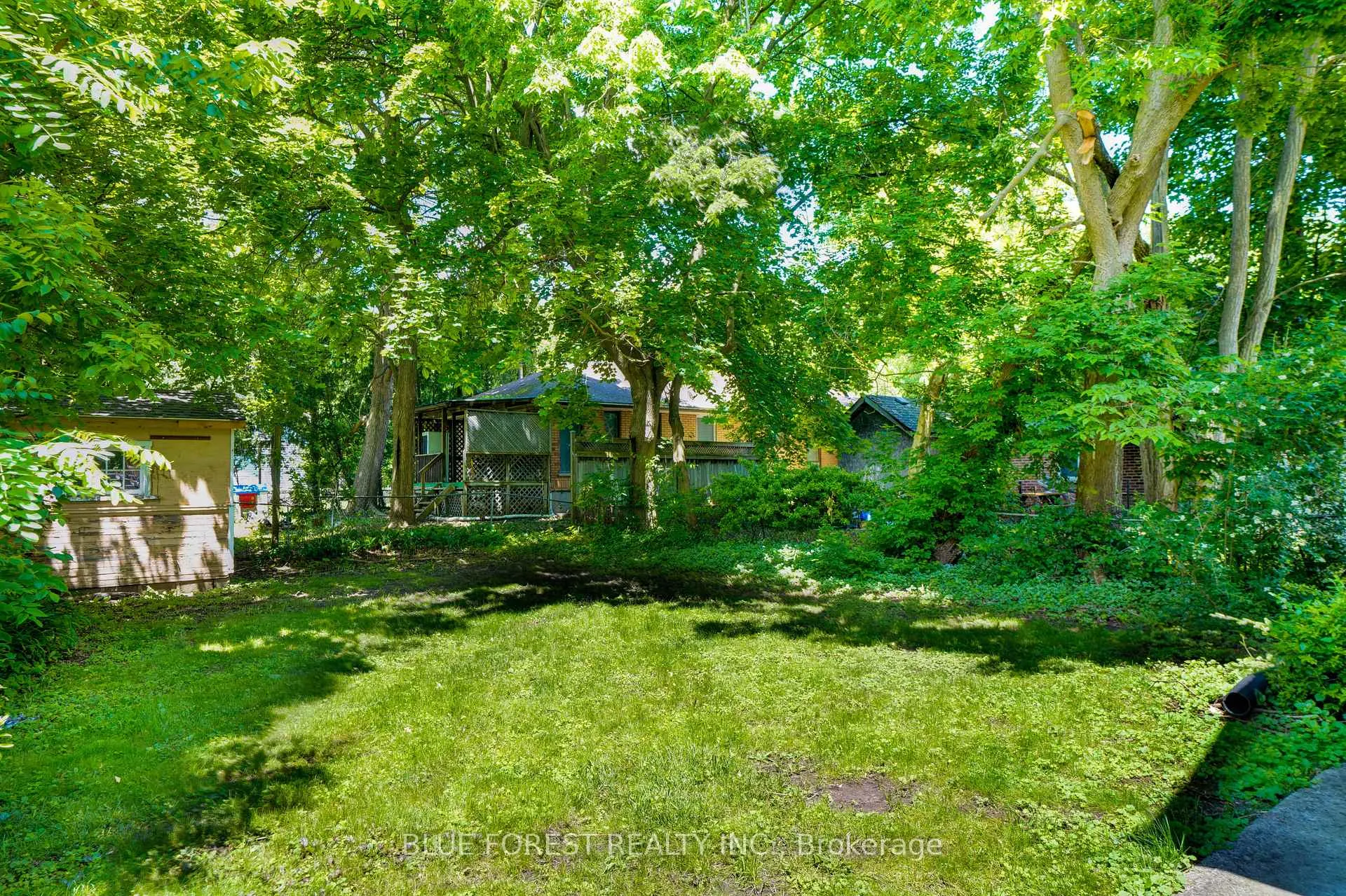 Photo 35 of 236 Bernard Avenue, London, East B — HOMEH