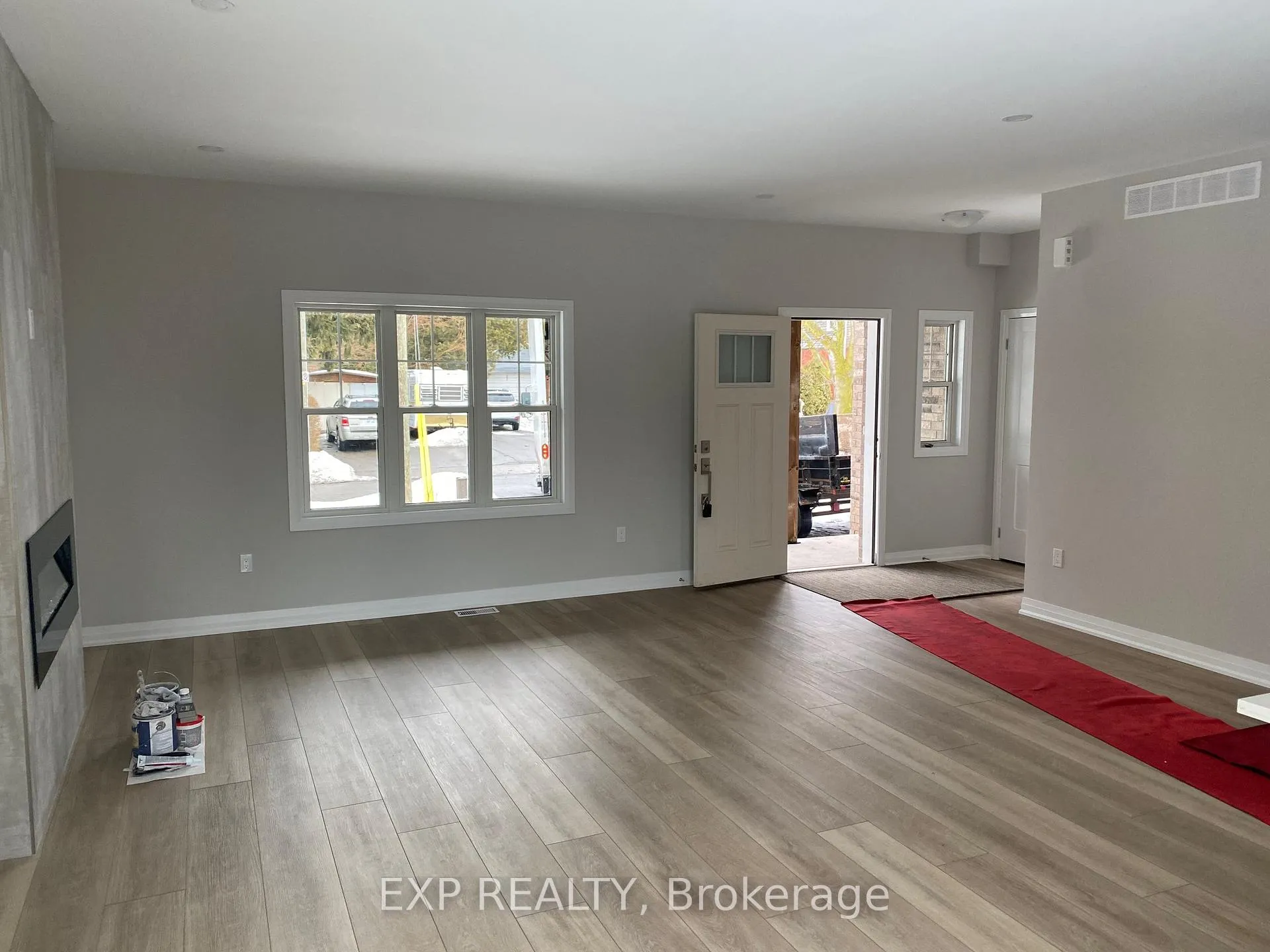 Photo 6 of 5960 Delaware Street, Niagara Falls, Dorchester — HOMEH