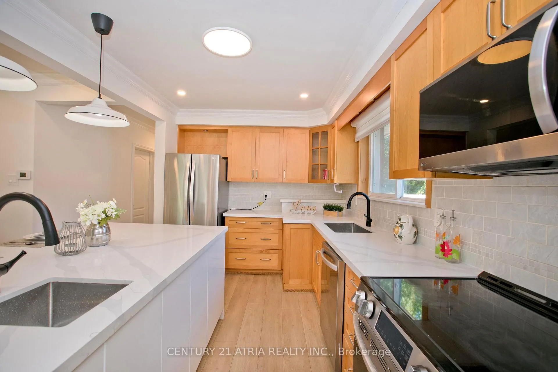 Photo 11 of 53 Bergen Road, Scarborough, Dorset Park — HOMEH