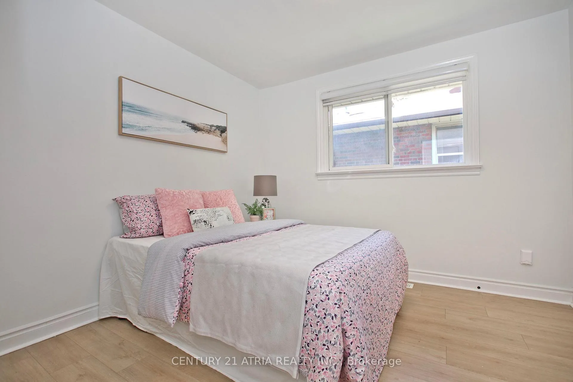 Photo 15 of 53 Bergen Road, Scarborough, Dorset Park — HOMEH