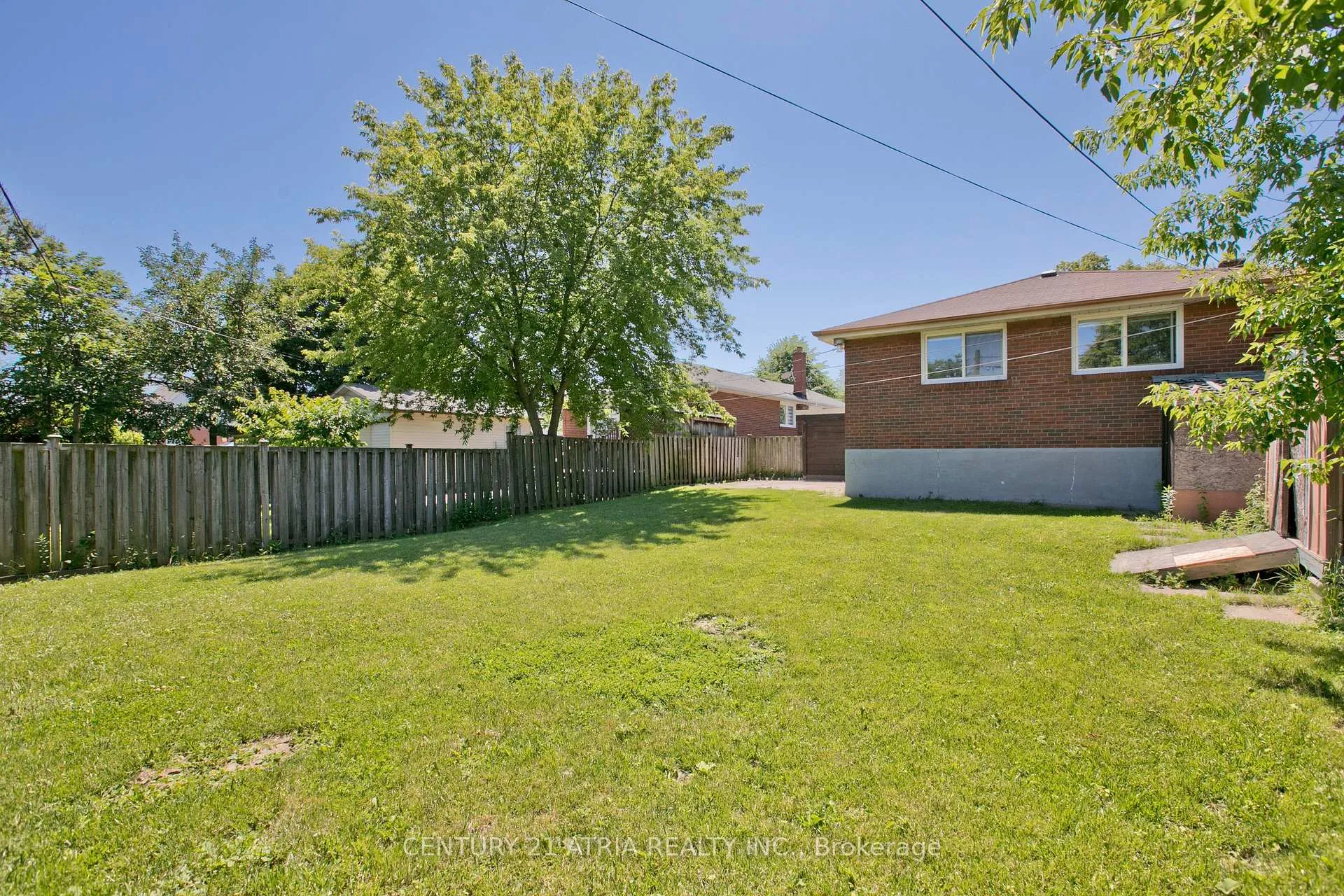 Photo 37 of 53 Bergen Road, Scarborough, Dorset Park — HOMEH