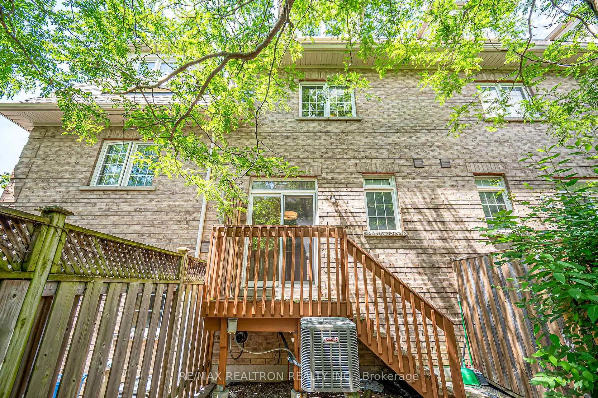 Photo 48 of 3 Hayes Lane, North York, Willowdale East — HOMEH
