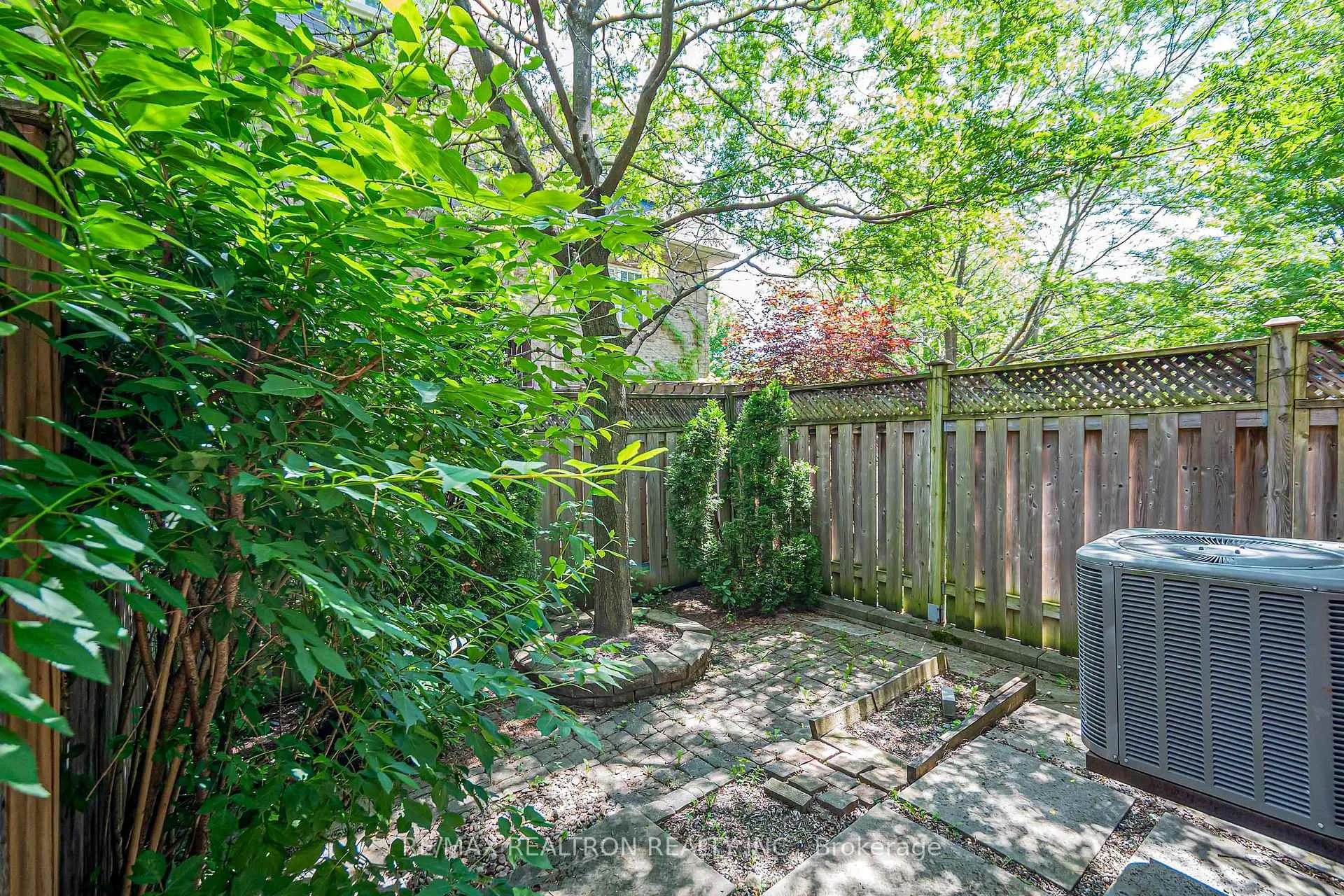Photo 50 of 3 Hayes Lane, North York, Willowdale East — HOMEH