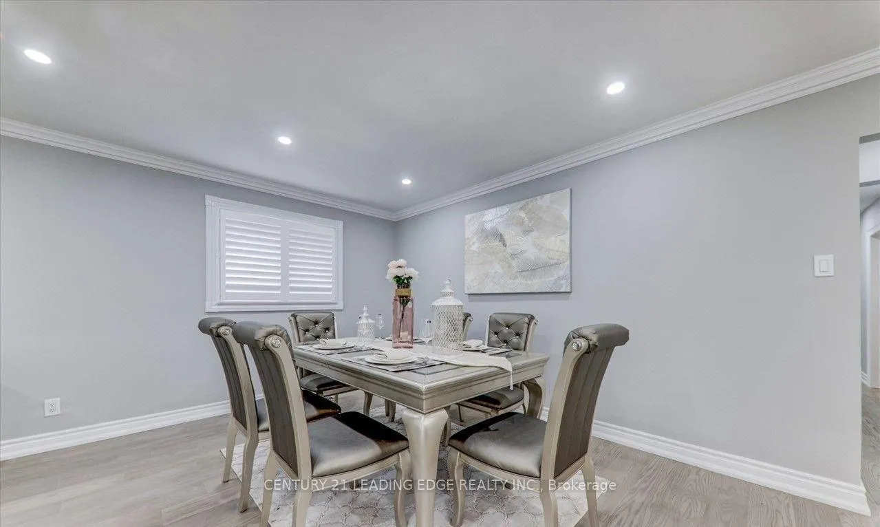 Photo 5 of 2b Horizon Crescent, Scarborough, Tam O'Shanter-Sullivan — HOMEH