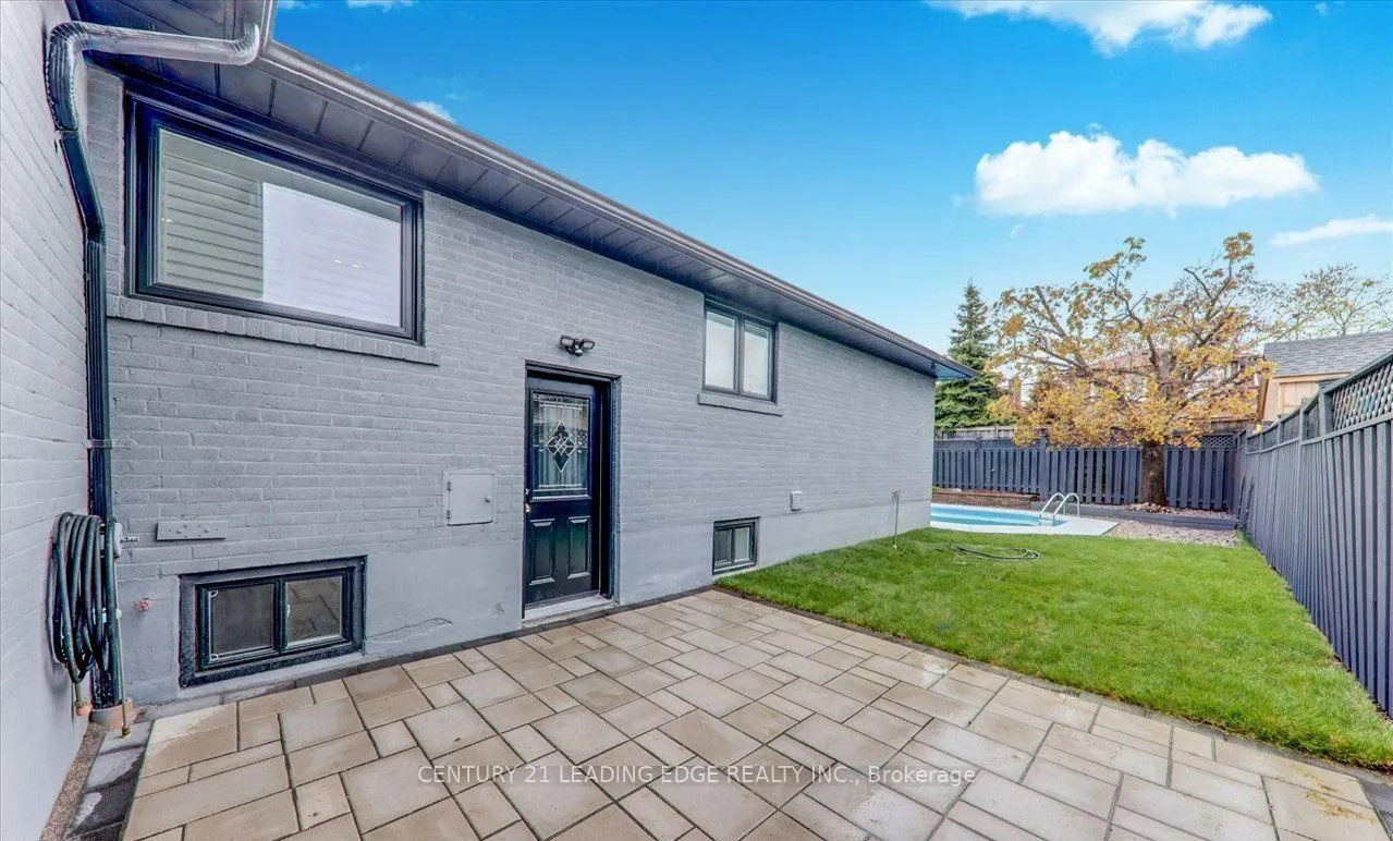 Photo 12 of 2b Horizon Crescent, Scarborough, Tam O'Shanter-Sullivan — HOMEH