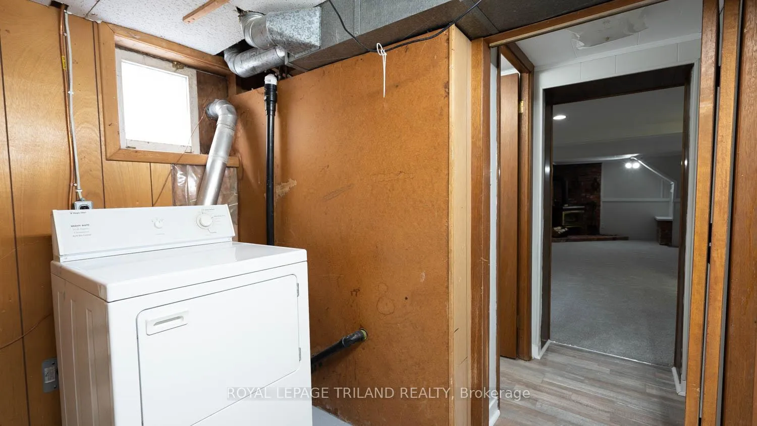 Photo 19 of 21 Oak Street, St. Thomas — HOMEH