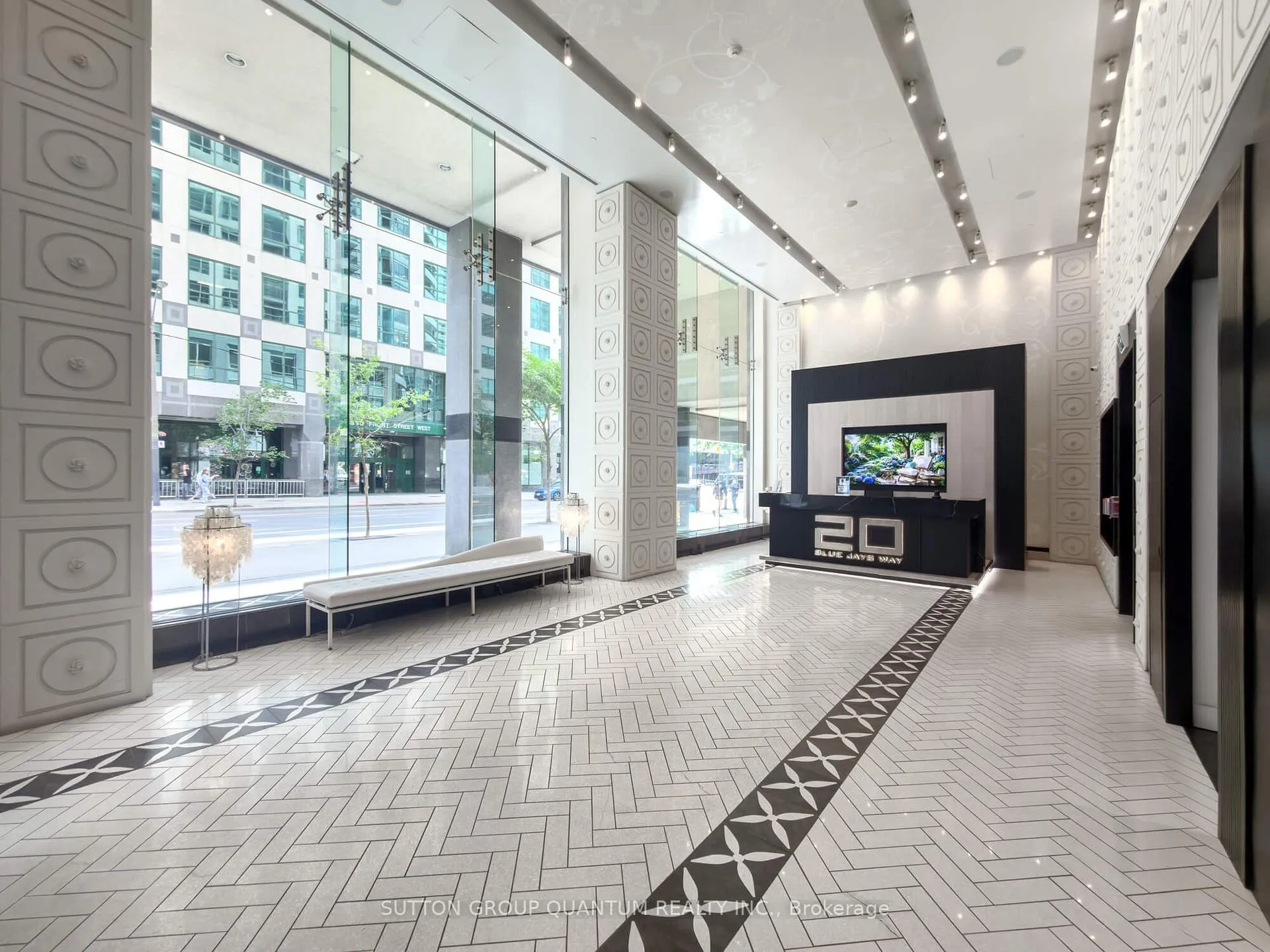 Photo 22 of Unit 1621, 20 Blue Jays Way, Toronto, Waterfront Communities — HOMEH
