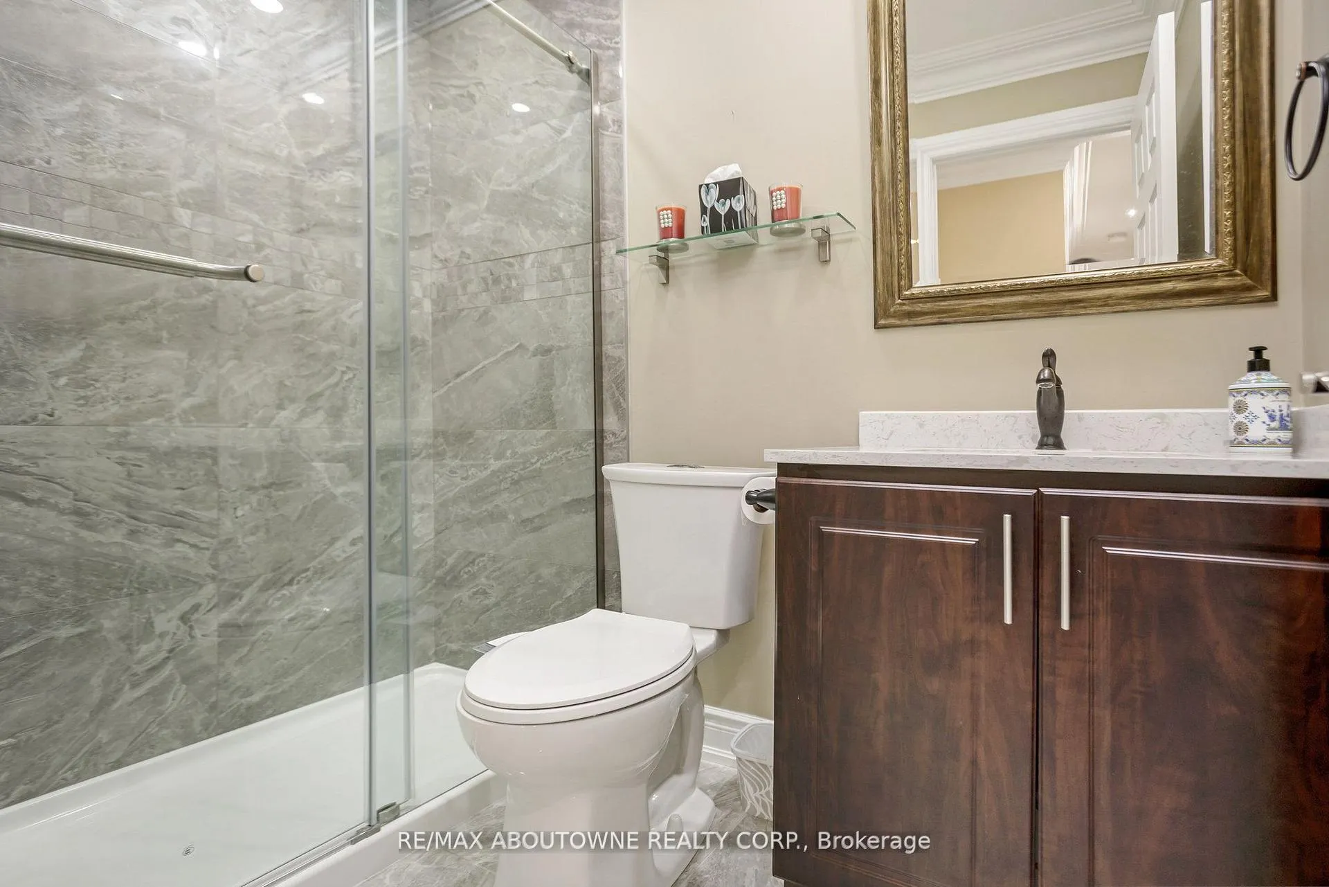 Photo 16 of 2235 Grenville Drive, Oakville, Wedgewood Creek — HOMEH
