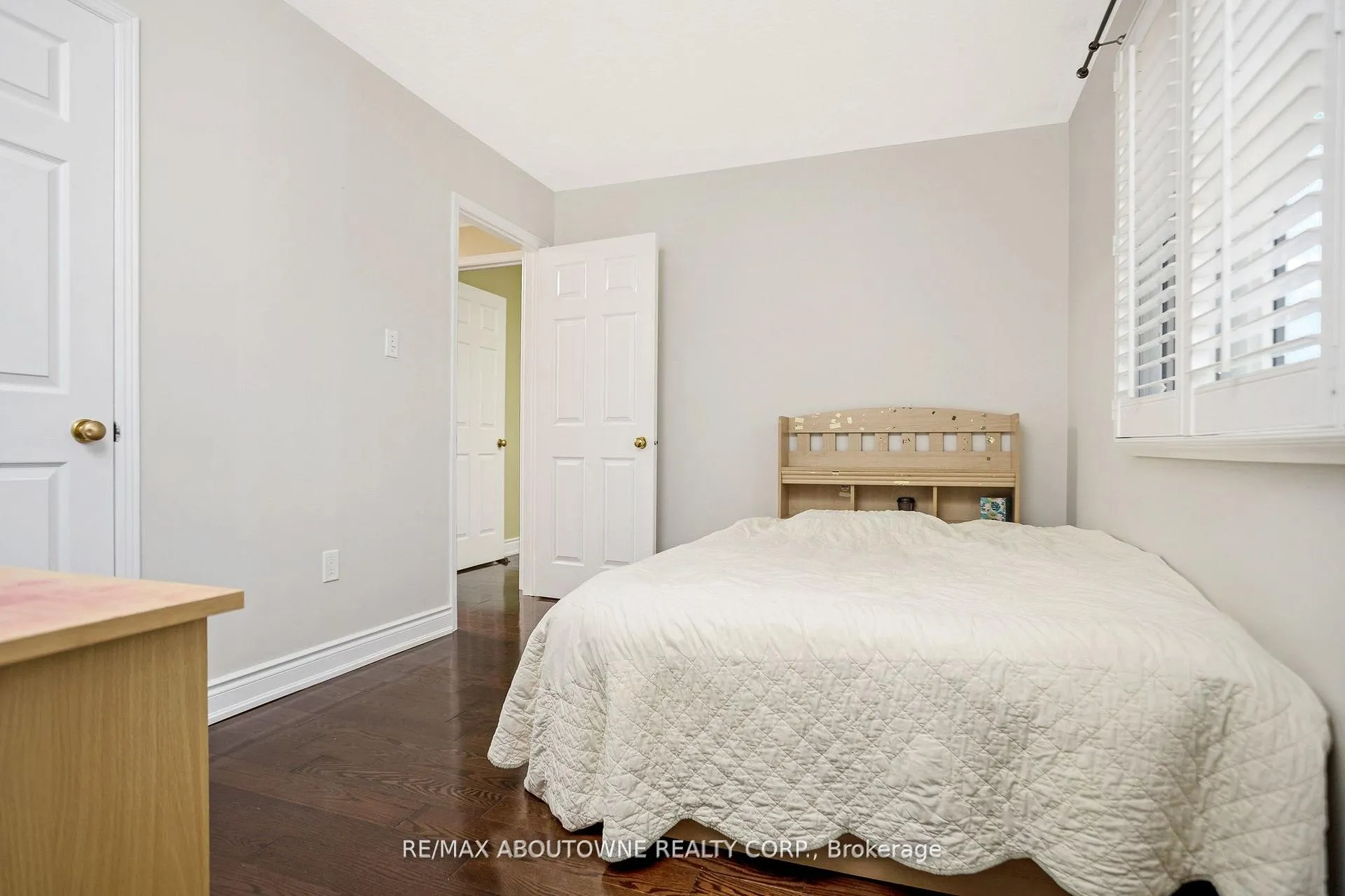 Photo 24 of 2235 Grenville Drive, Oakville, Wedgewood Creek — HOMEH