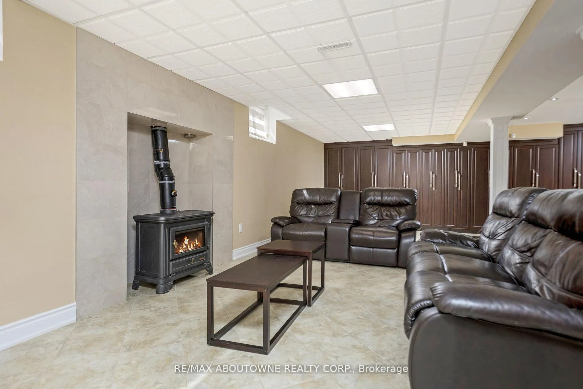 Photo 29 of 2235 Grenville Drive, Oakville, Wedgewood Creek — HOMEH