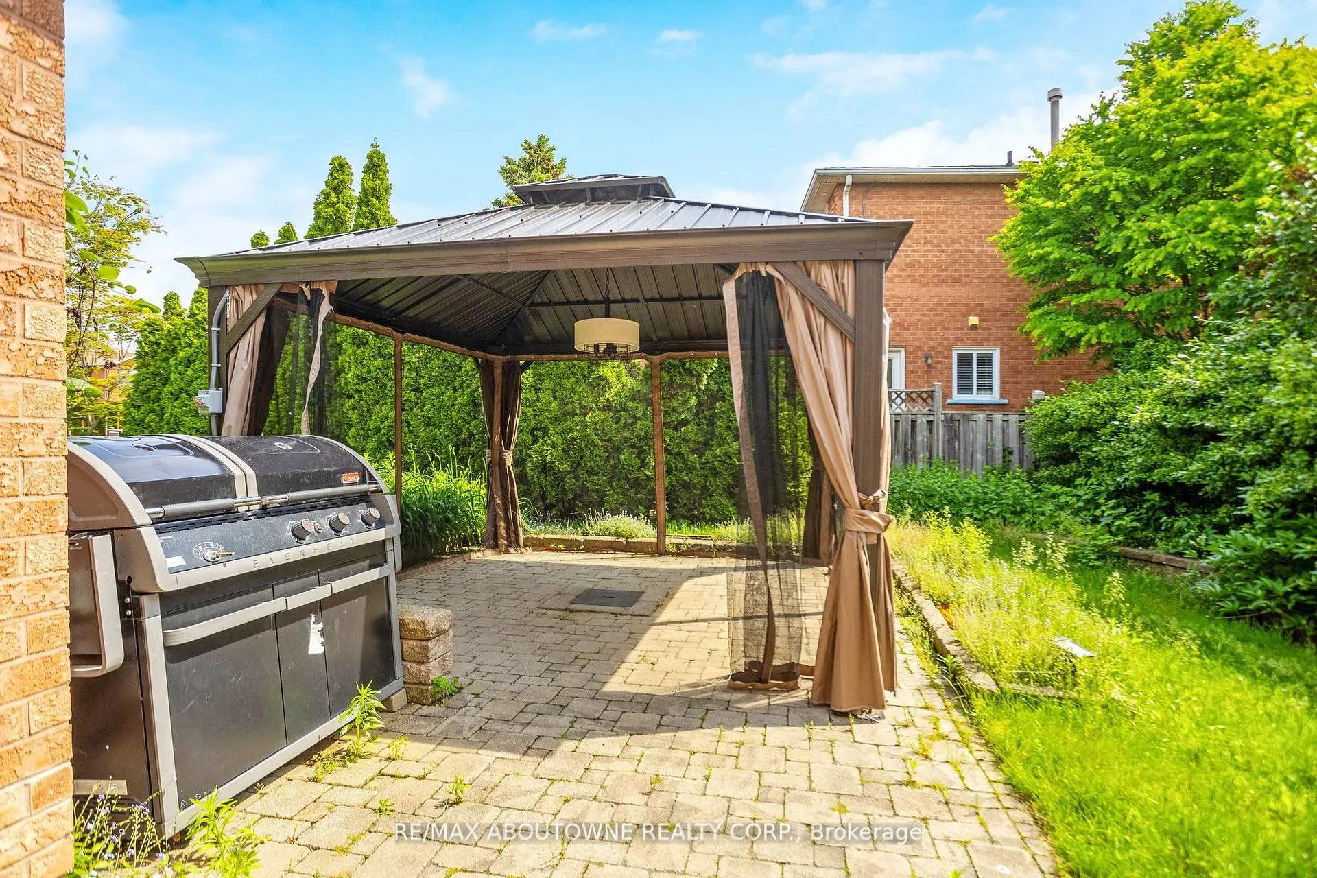 Photo 36 of 2235 Grenville Drive, Oakville, Wedgewood Creek — HOMEH