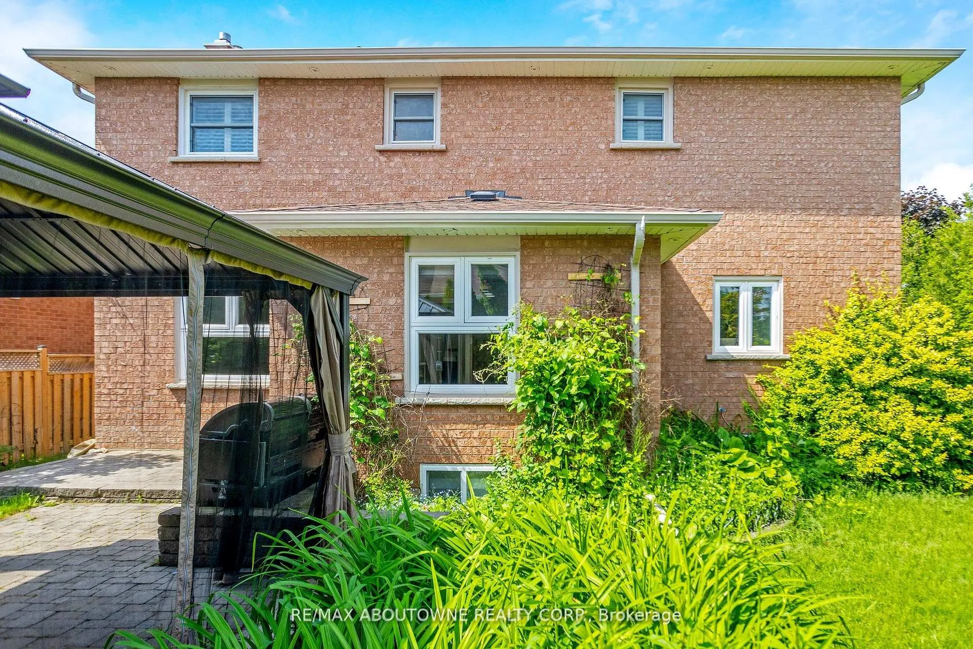 Photo 39 of 2235 Grenville Drive, Oakville, Wedgewood Creek — HOMEH