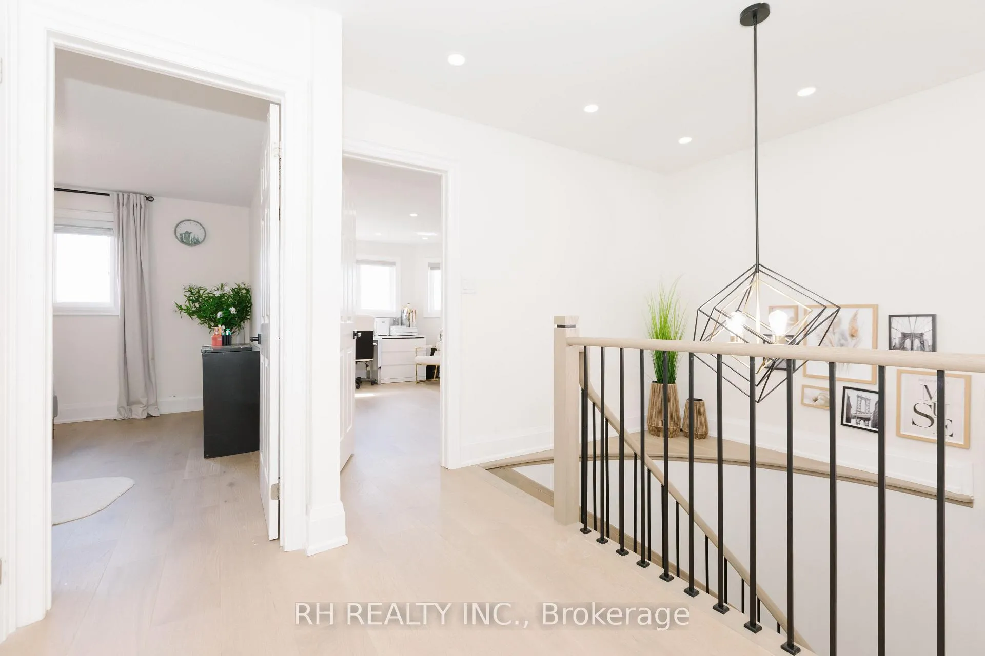 Photo 24 of 85 Butterfield Crescent, Vaughan, Maple — HOMEH