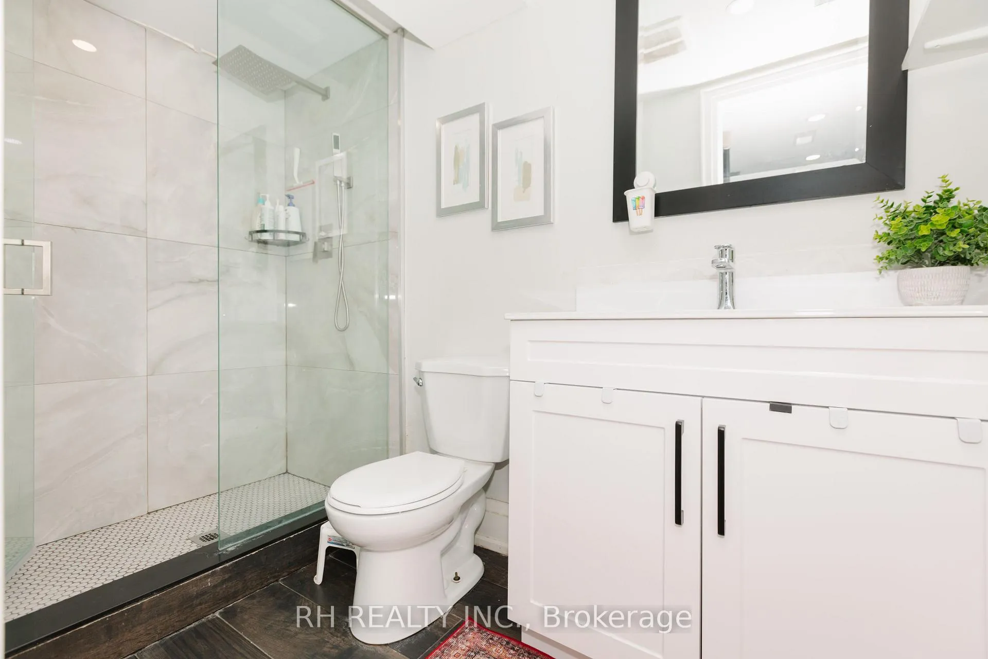 Photo 46 of 85 Butterfield Crescent, Vaughan, Maple — HOMEH