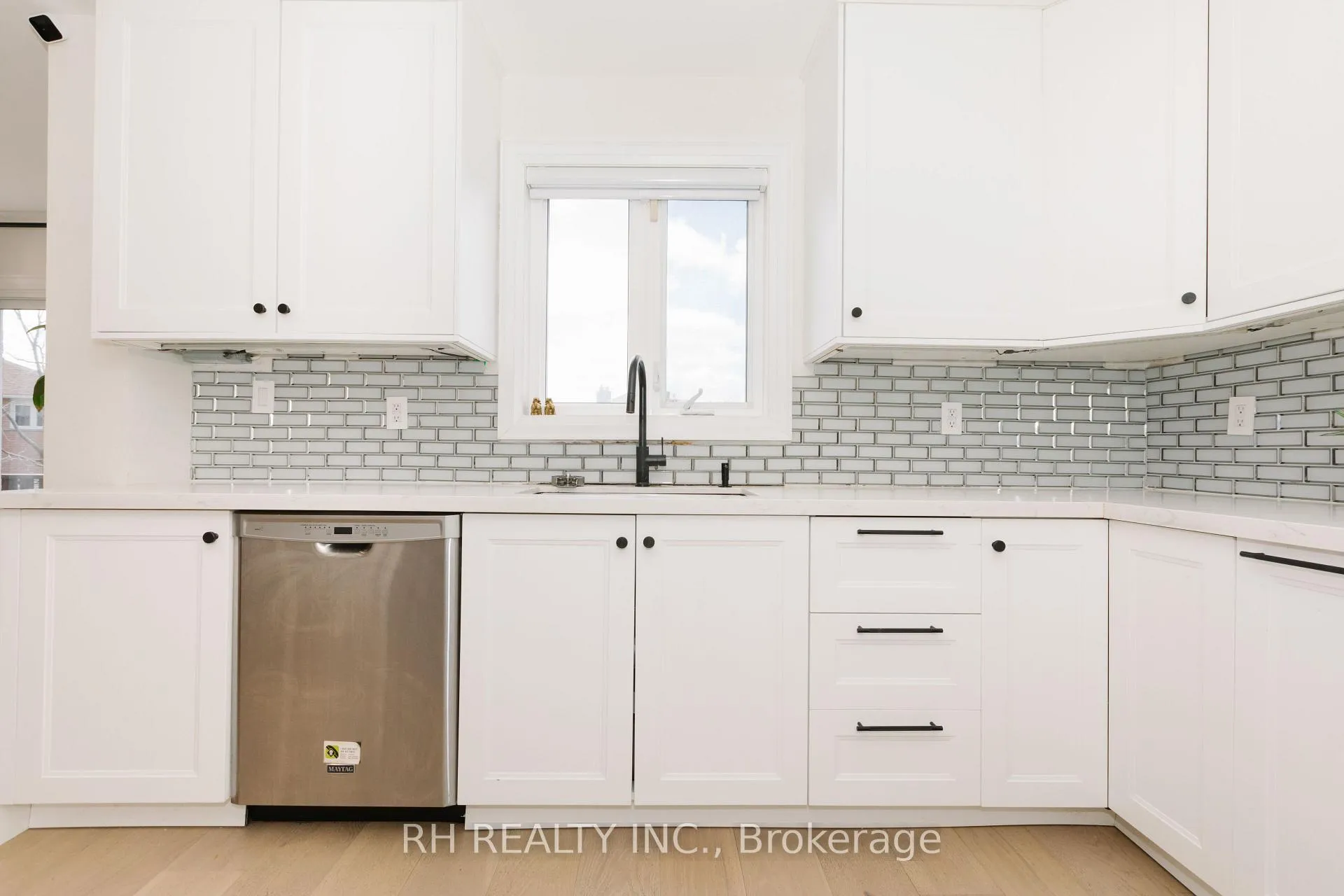 Photo 50 of 85 Butterfield Crescent, Vaughan, Maple — HOMEH