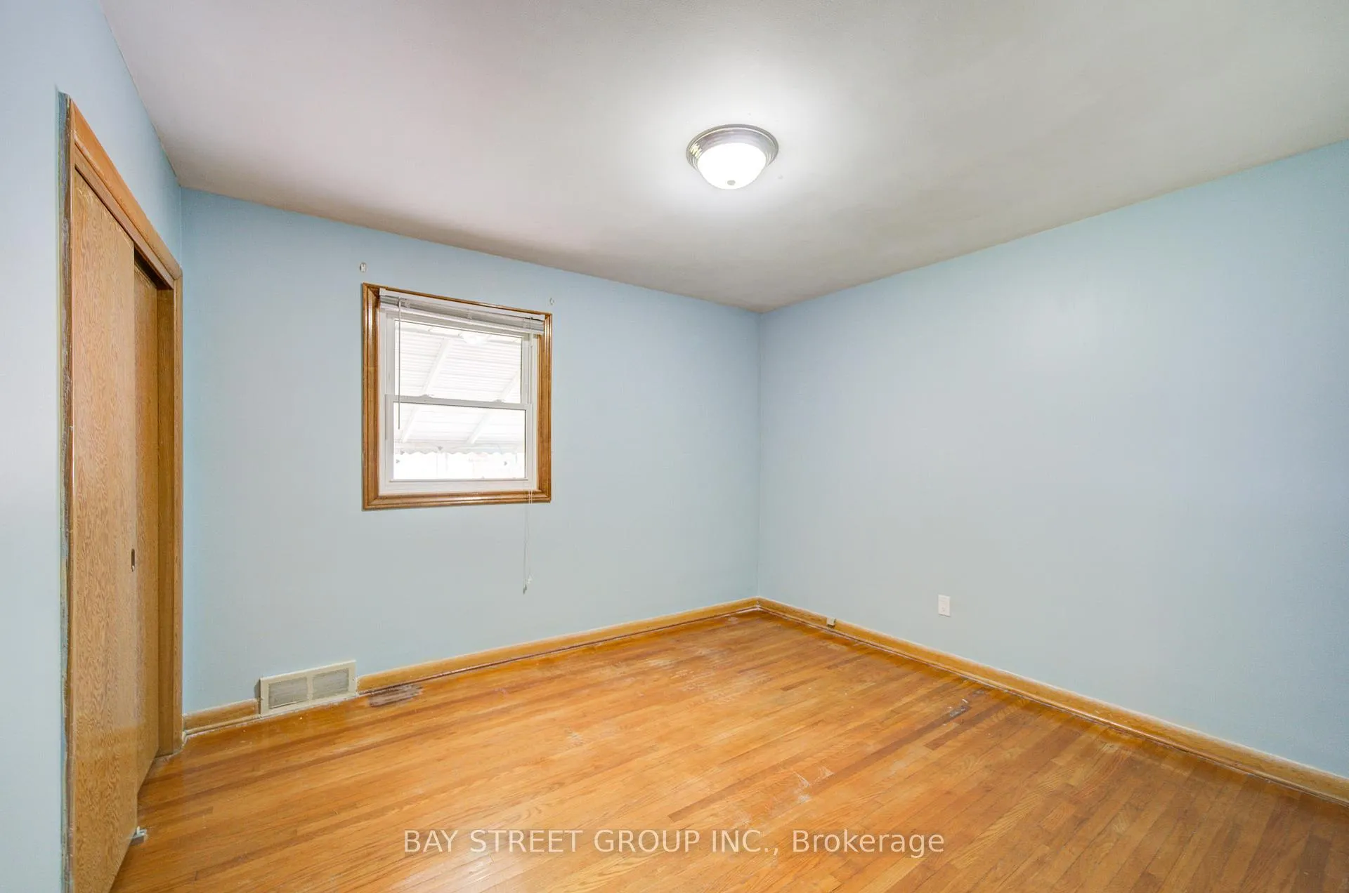 Photo 11 of 58 Broderick Avenue, Thorold, Thorold Downtown — HOMEH