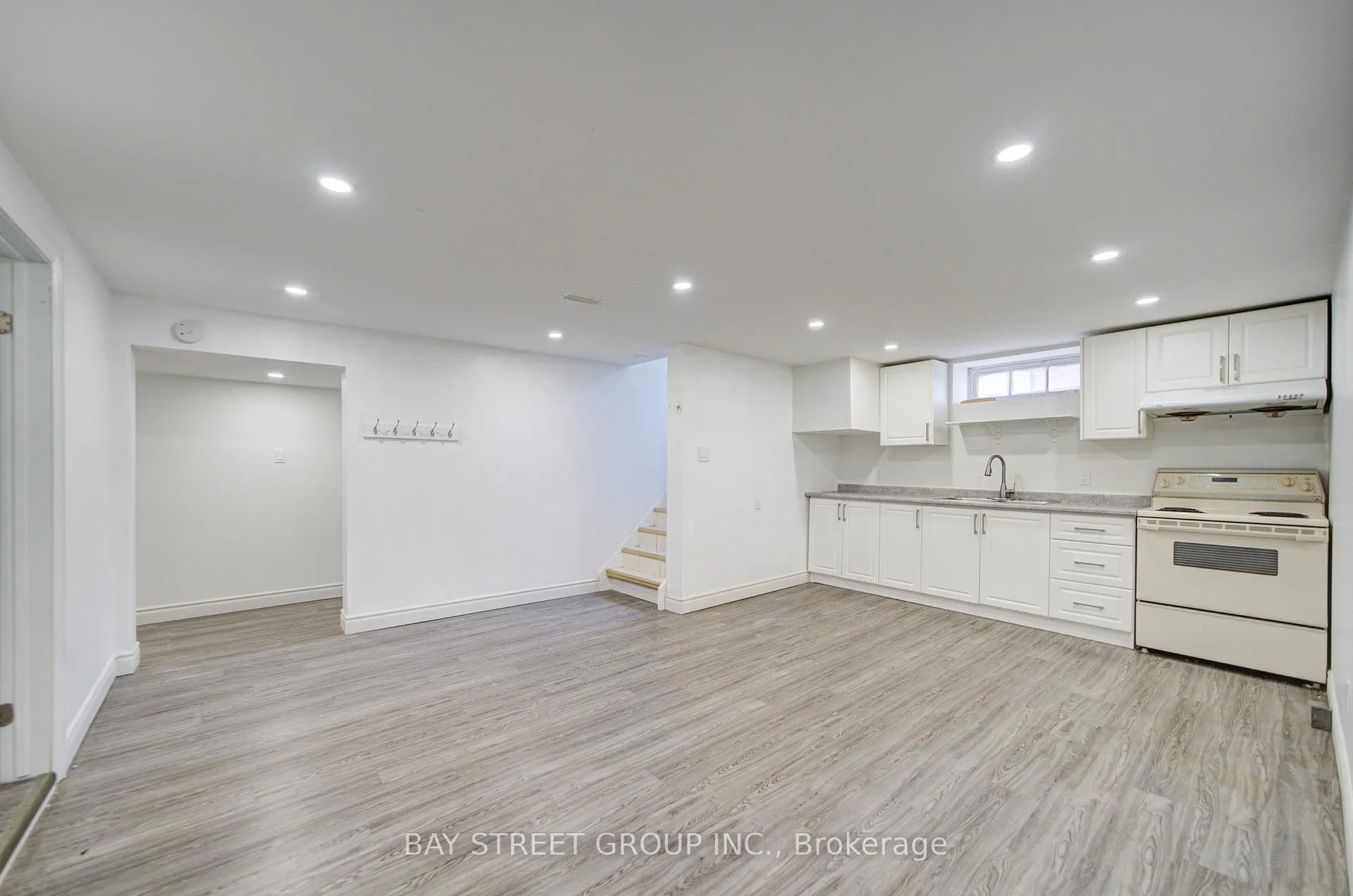 Photo 15 of 58 Broderick Avenue, Thorold, Thorold Downtown — HOMEH