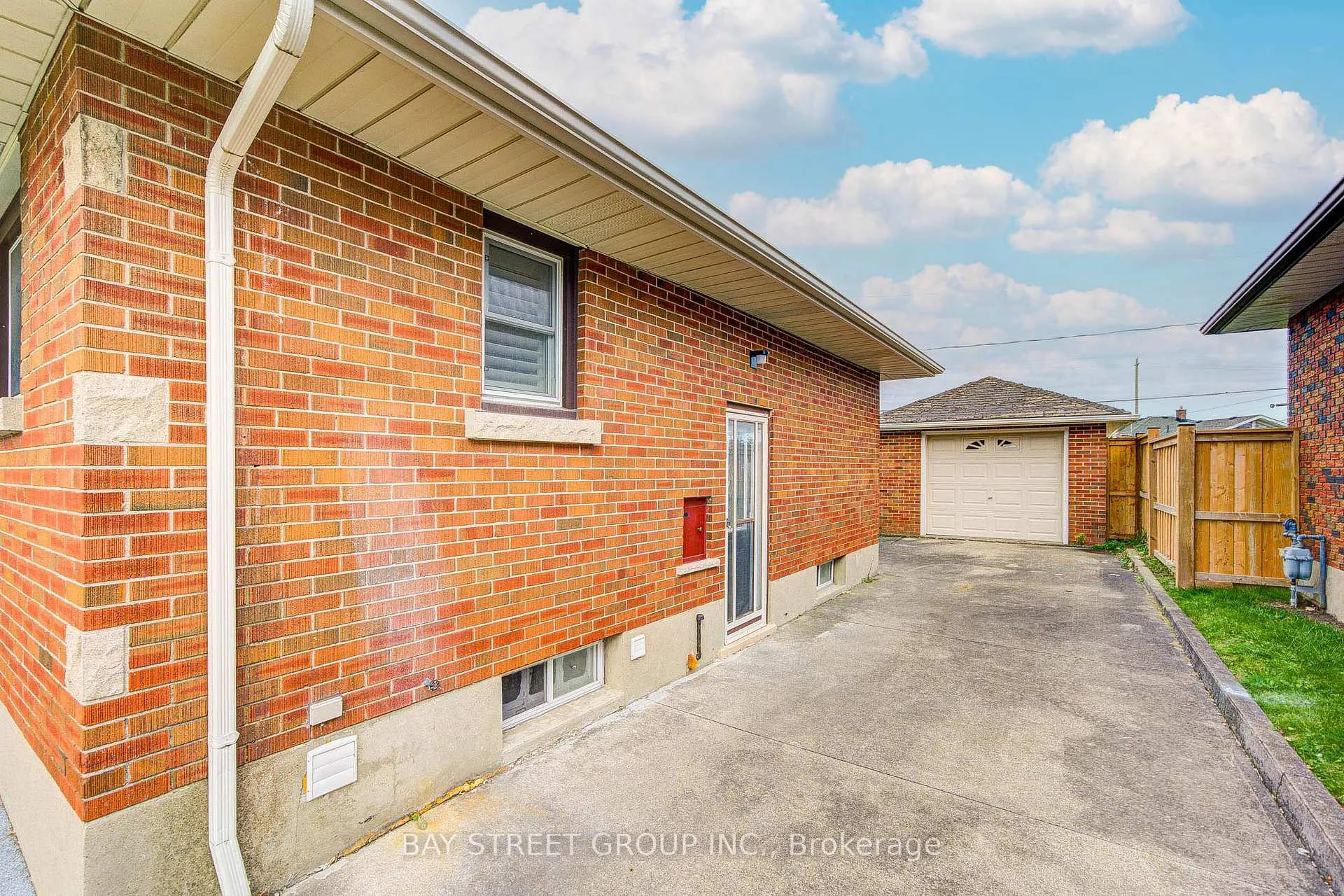 Photo 22 of 58 Broderick Avenue, Thorold, Thorold Downtown — HOMEH