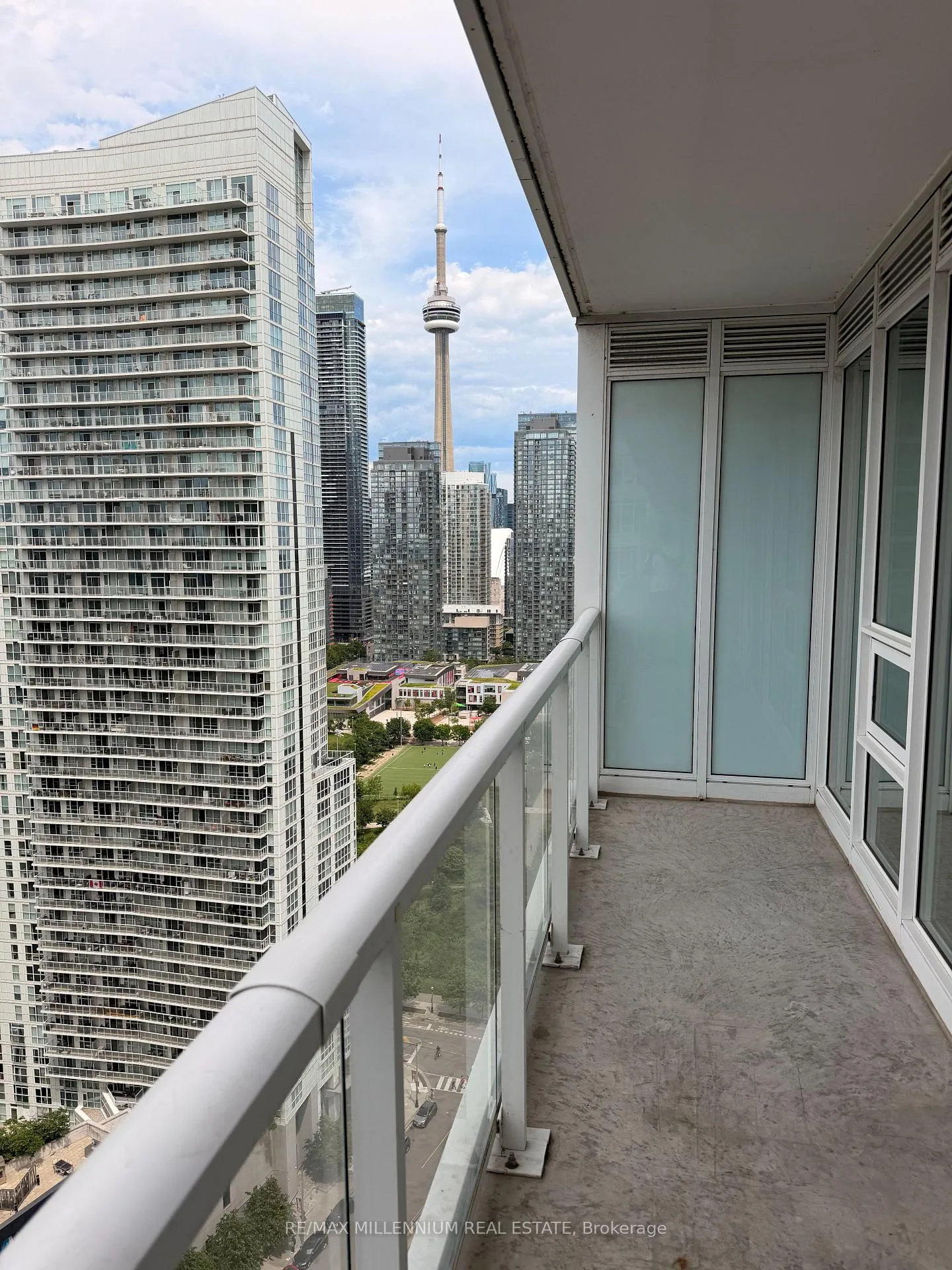 Photo 14 of Unit 3209, 17 Bathurst Street, Toronto, Waterfront Communities — HOMEH