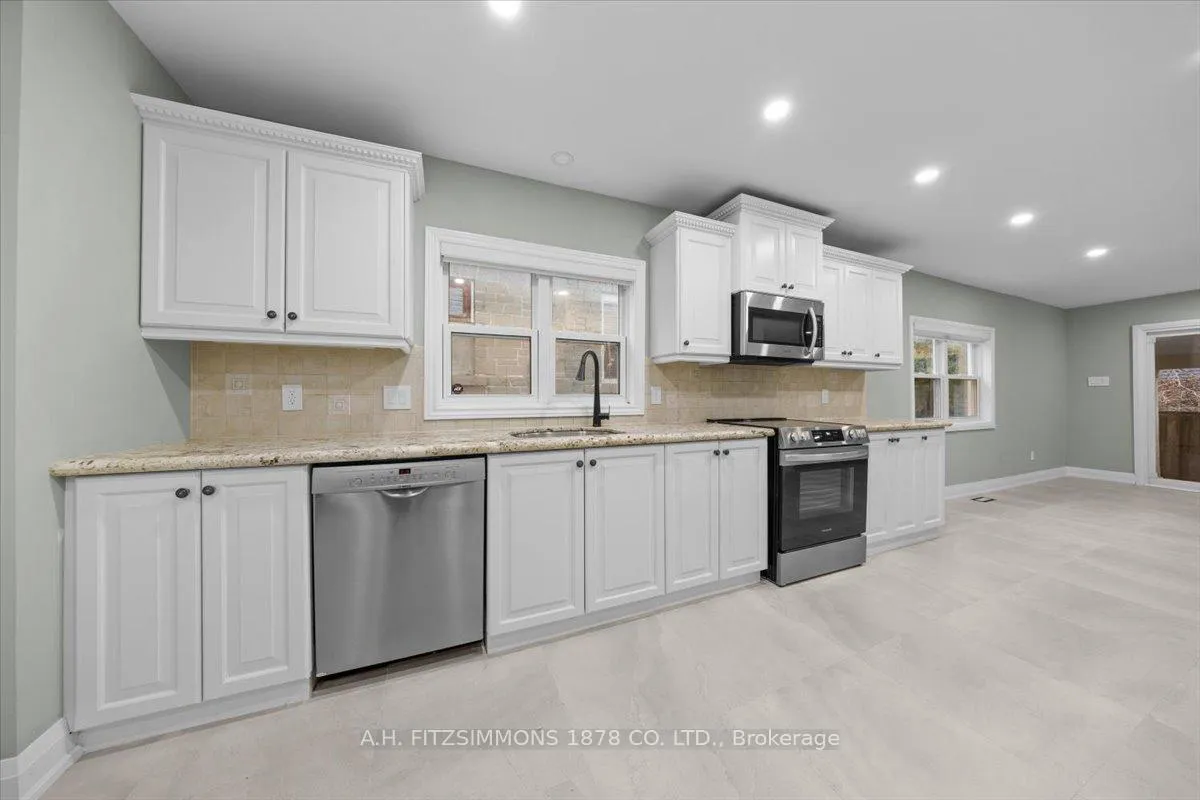 Photo 19 of 50 Putman Avenue, Ottawa, Lindenlea — HOMEH