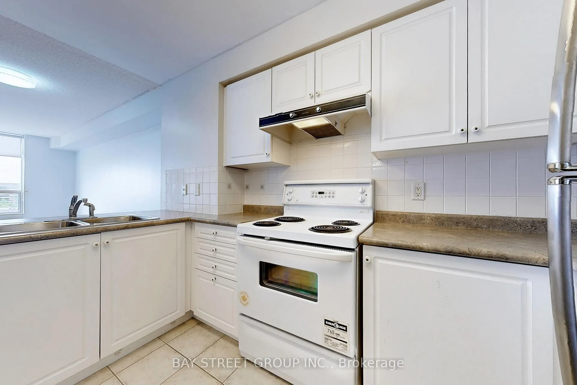 Photo 8 of Unit 815, 51 Times Avenue, Markham, Commerce Valley — HOMEH