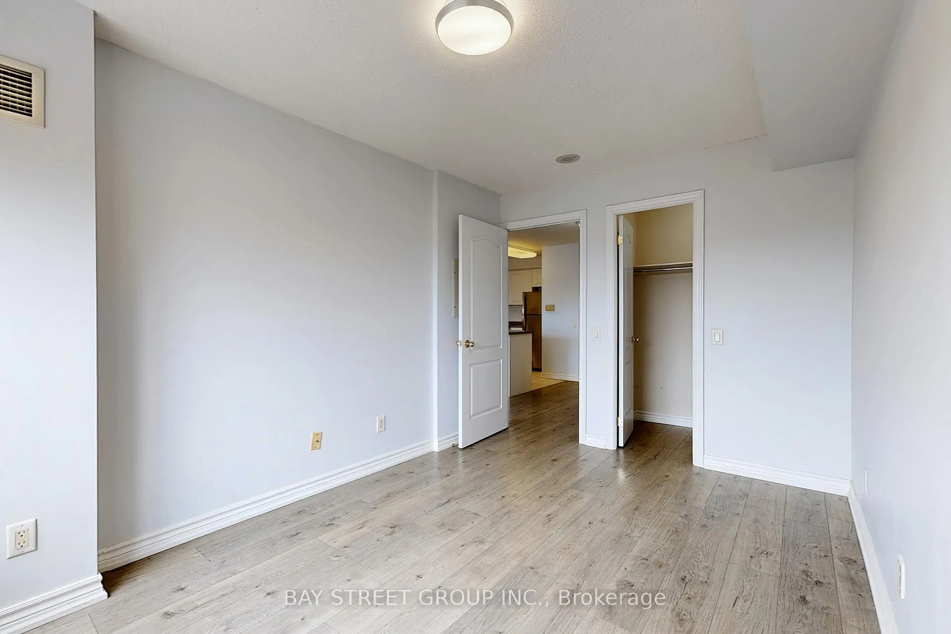 Photo 10 of Unit 815, 51 Times Avenue, Markham, Commerce Valley — HOMEH