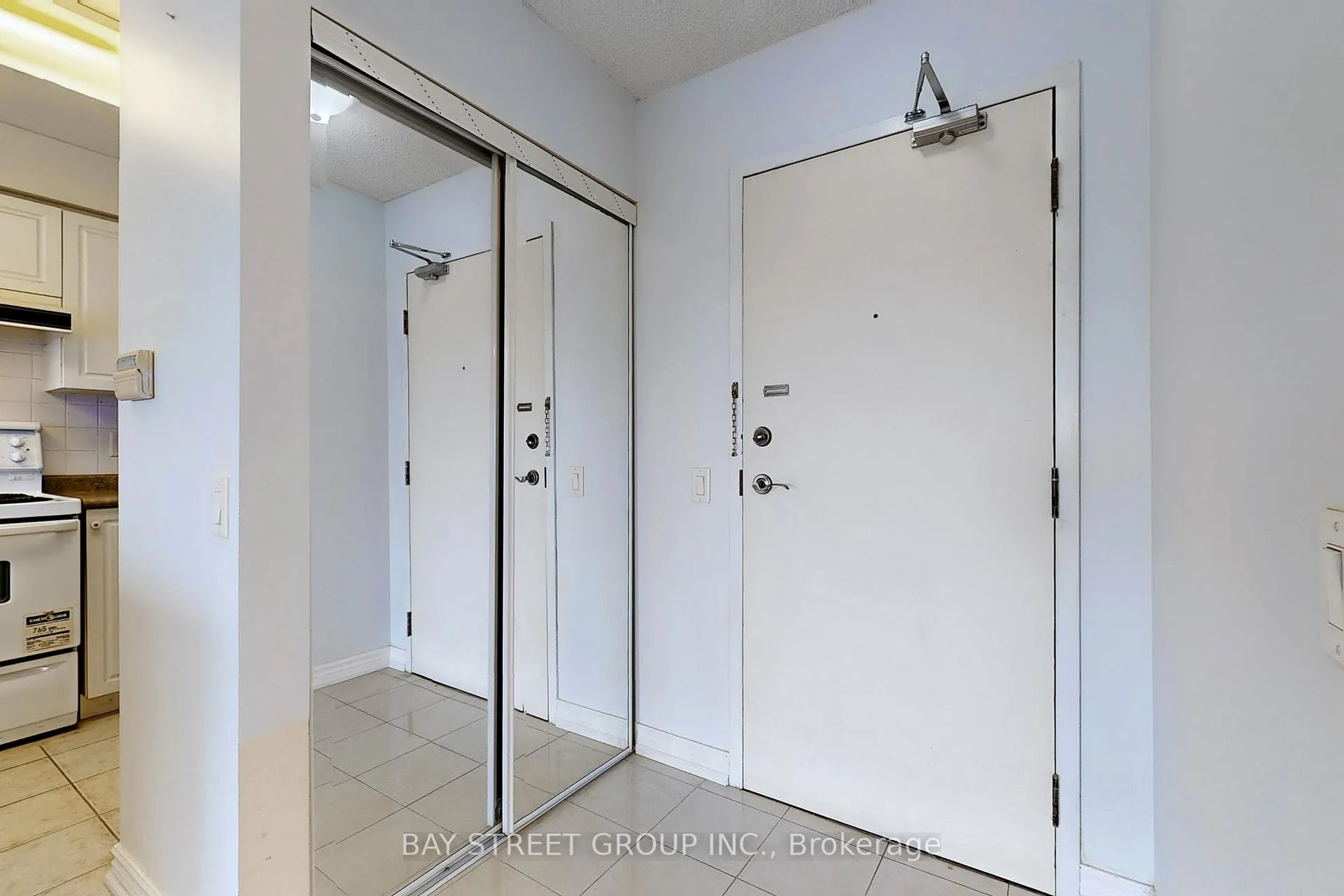 Photo 15 of Unit 815, 51 Times Avenue, Markham, Commerce Valley — HOMEH