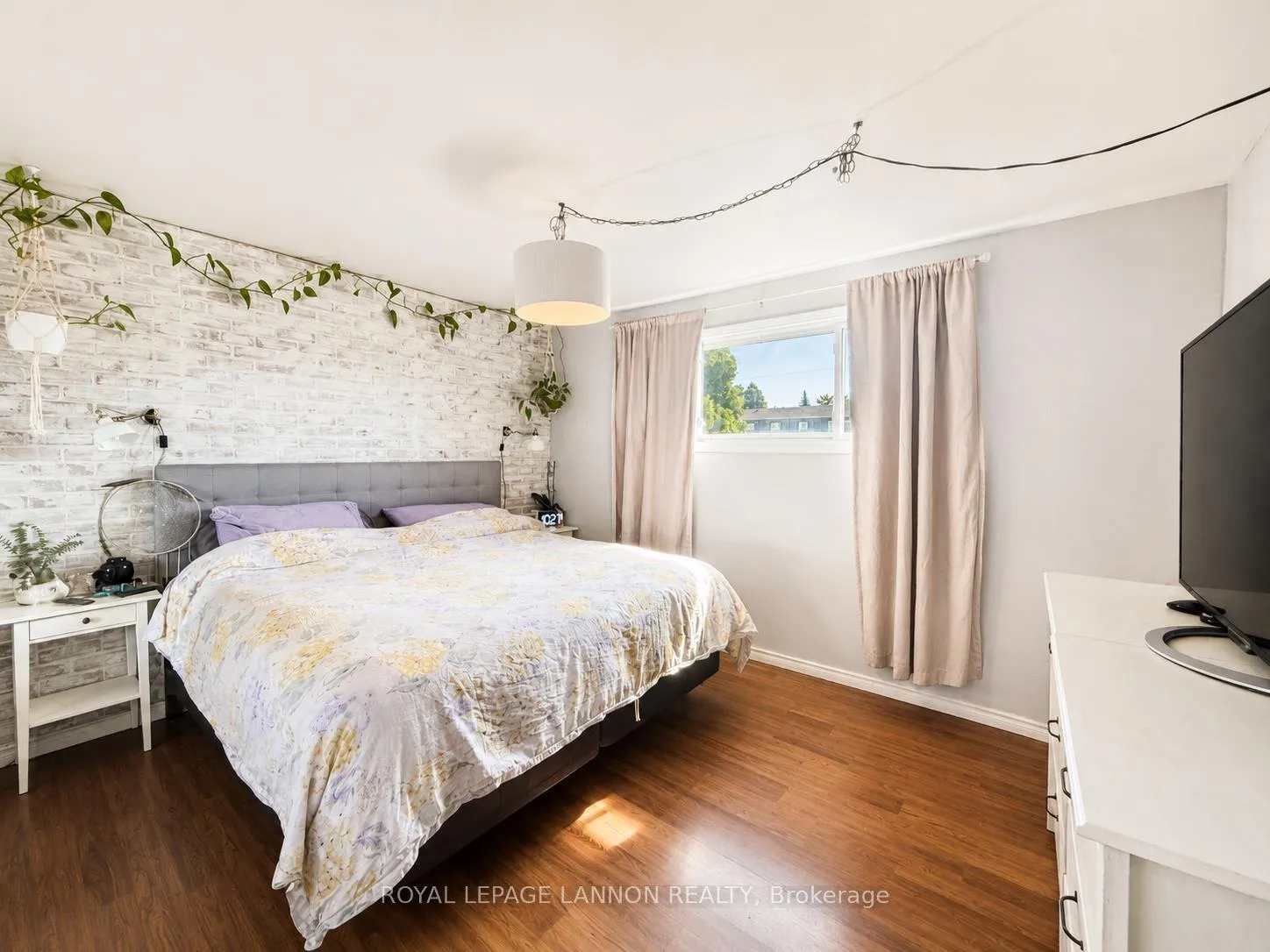 Photo 25 of 443 James Street N, Thunder Bay, Northwood Park — HOMEH