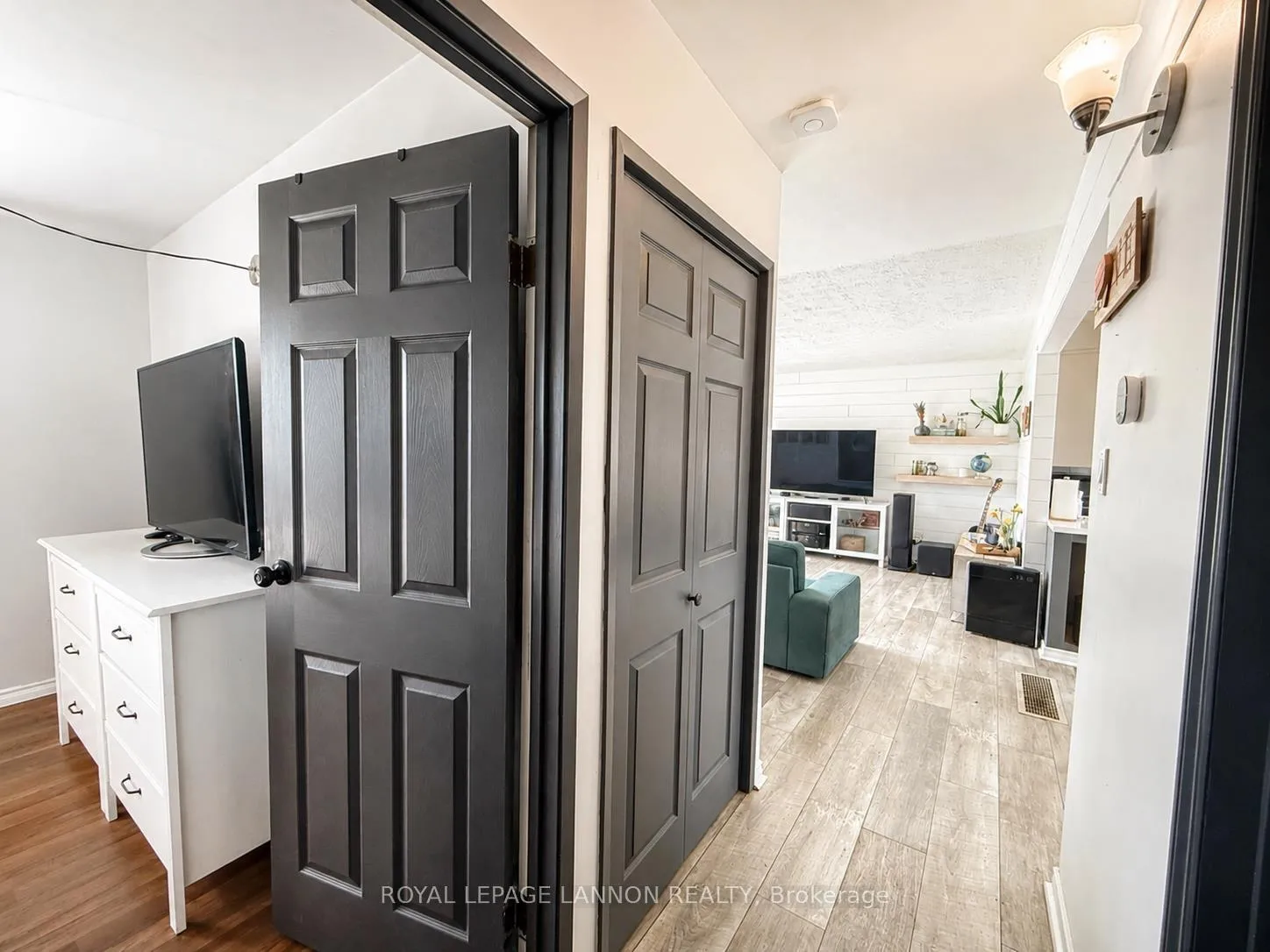 Photo 30 of 443 James Street N, Thunder Bay, Northwood Park — HOMEH