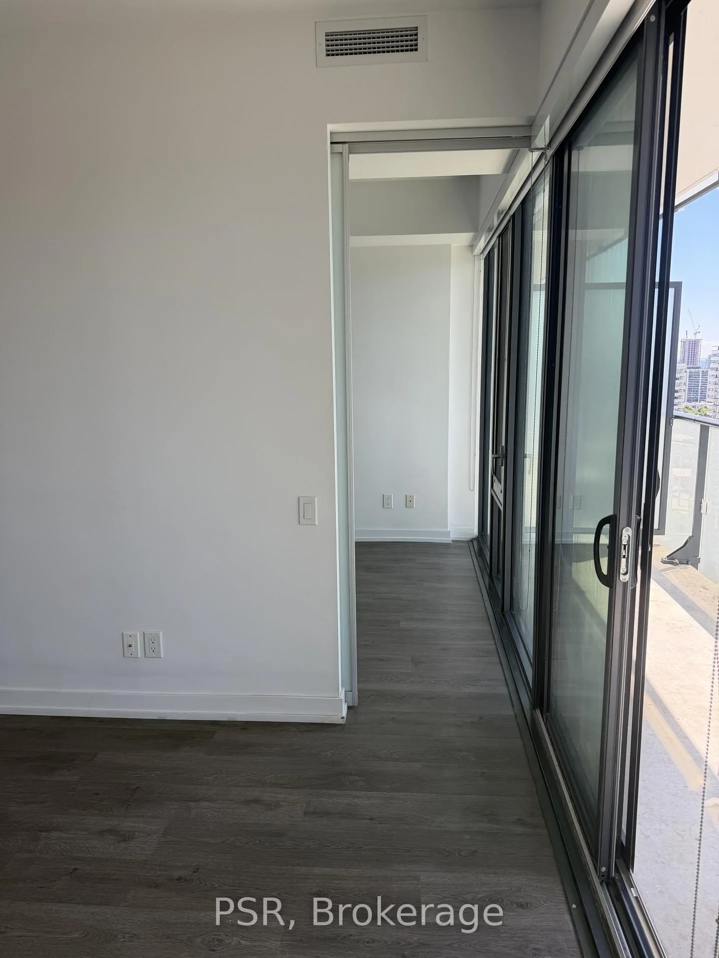 Photo 16 of Unit 2712, 161 Roehampton Avenue, Toronto, Mount Pleasant West — HOMEH