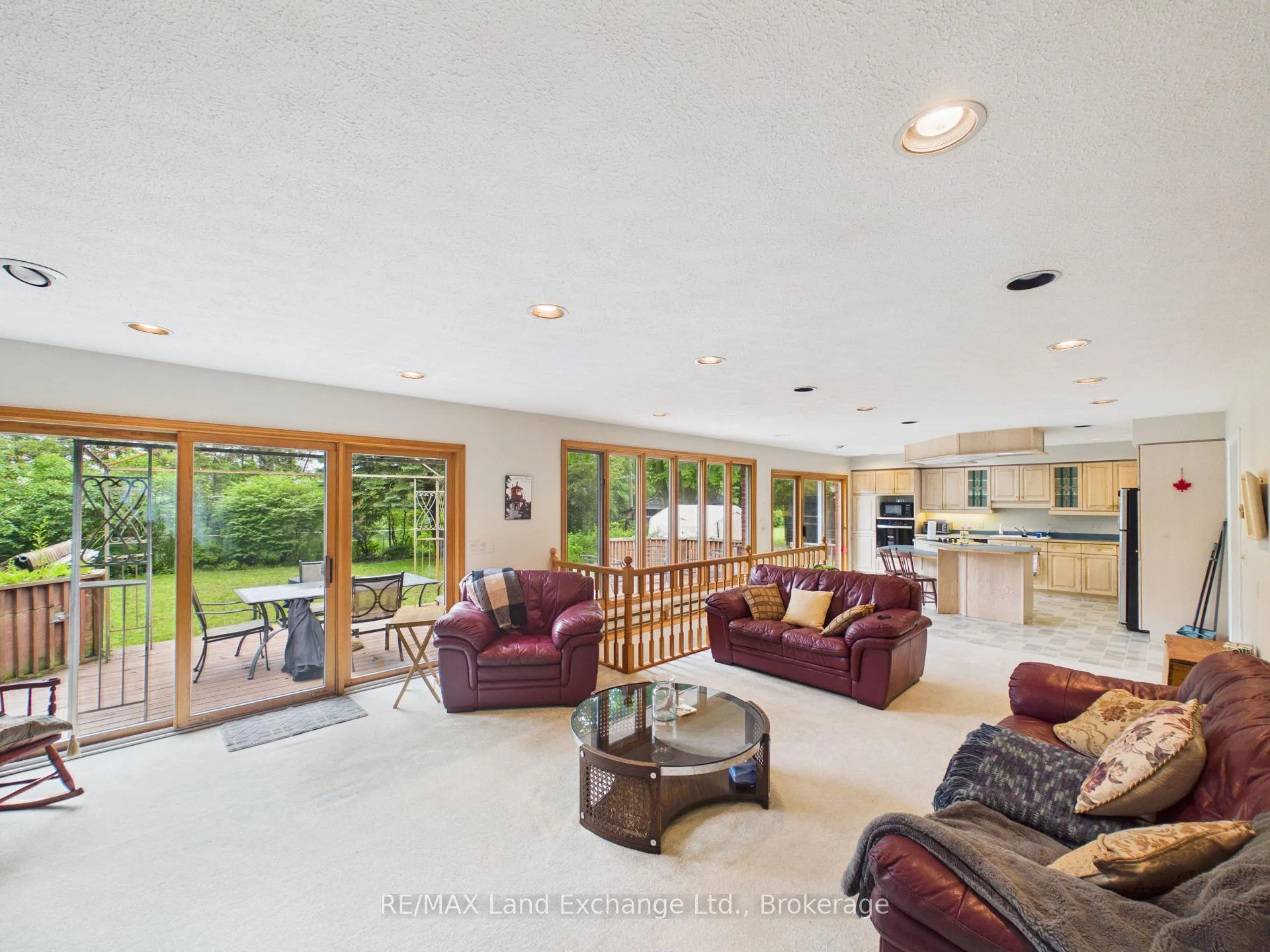 Photo 6 of 28 Penetangore Row S, Huron-Kinloss — HOMEH