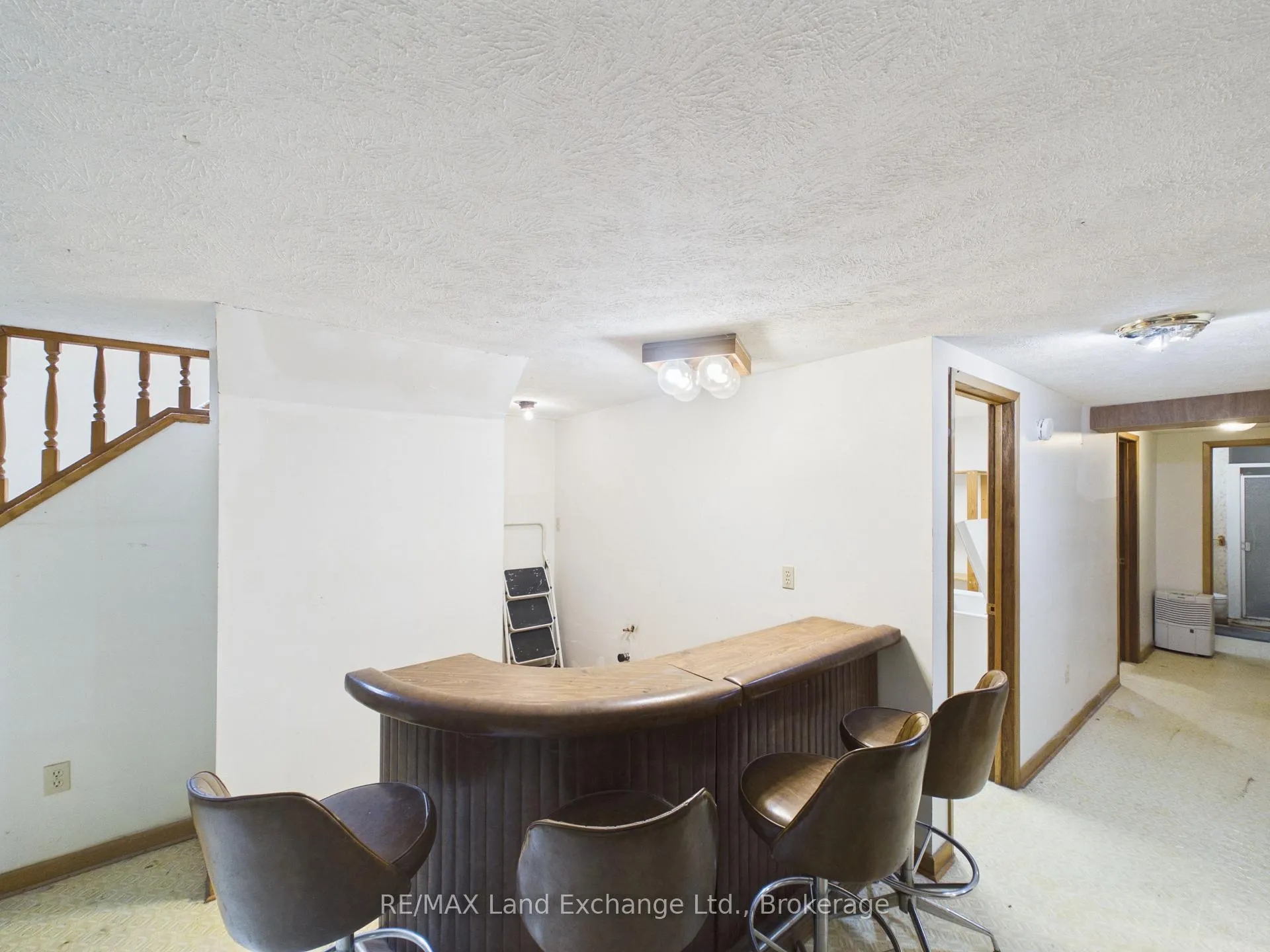 Photo 17 of 28 Penetangore Row S, Huron-Kinloss — HOMEH