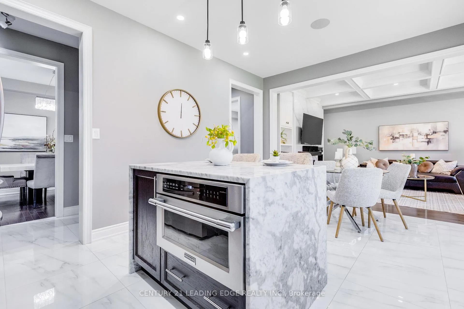 Photo 15 of 228 Fleetwood Drive, Oshawa, Eastdale — HOMEH