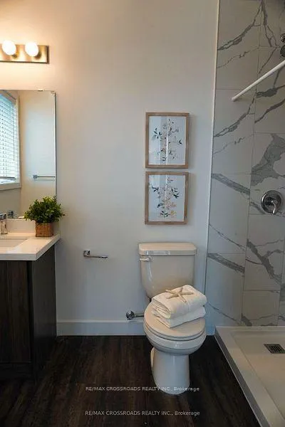 Photo 10 of Unit 308, 408 Dundas Street, Cambridge, Christopher-Champlain — HOMEH