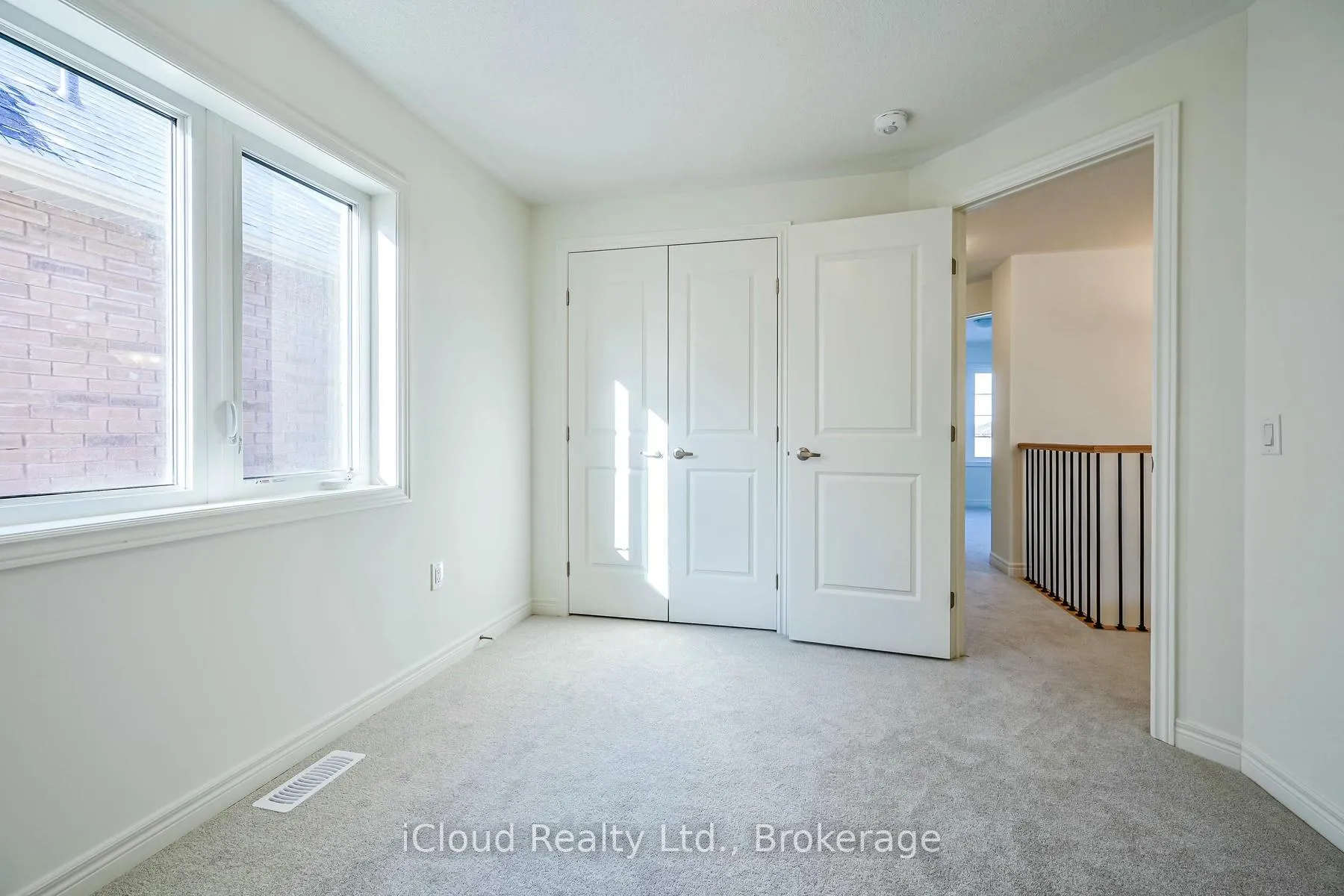 Photo 21 of 111 Picardy Drive, Hamilton, Stoney Creek — HOMEH