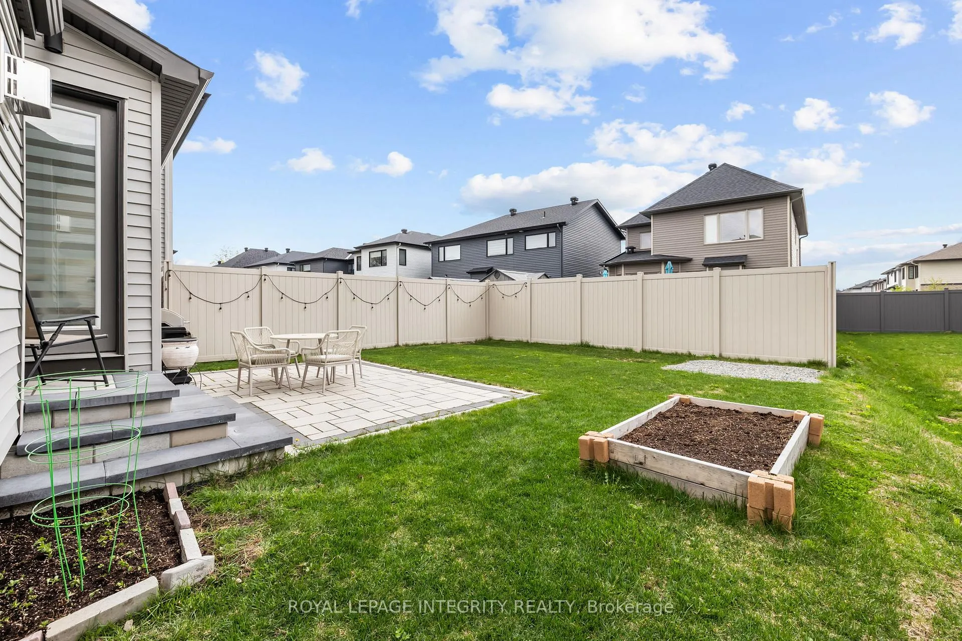 Photo 36 of 113 Dagenham Street, Ottawa, Stittsville (South) — HOMEH