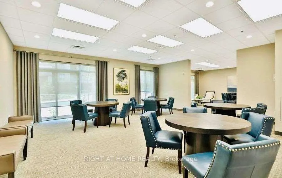 Photo 14 of Unit 518, 2486 Old Bronte Road, Oakville, Westmount — HOMEH